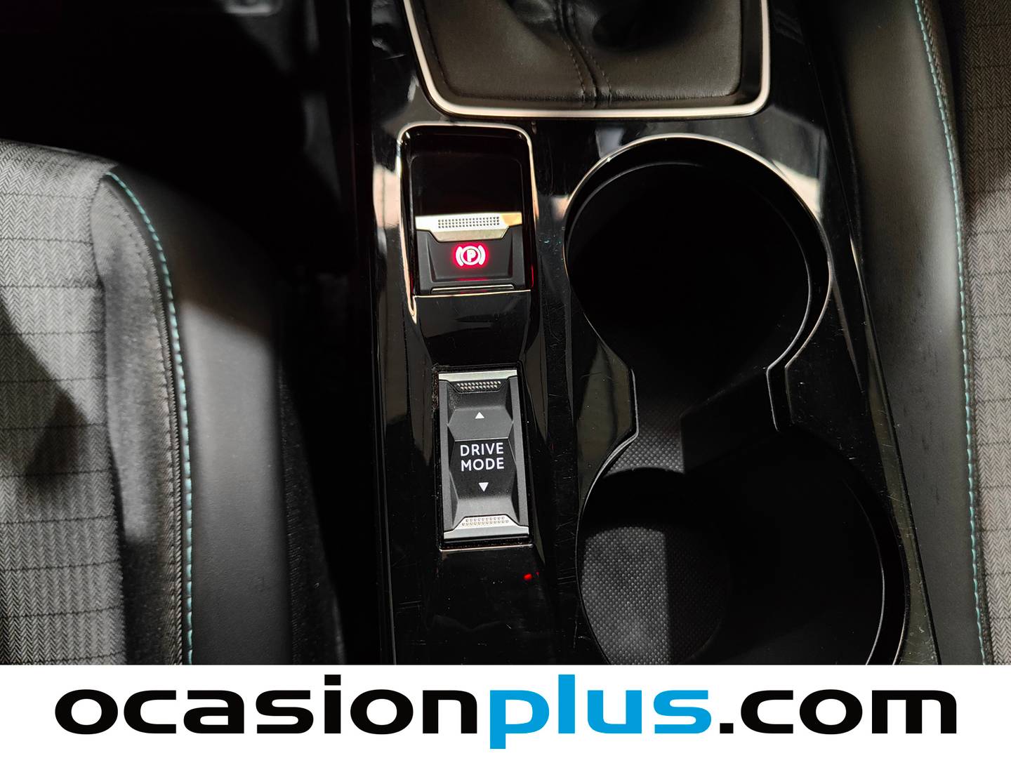 Foto Peugeot 2008 Peugeot 2008 PureTech 100 S&S Allure  (100 CV)