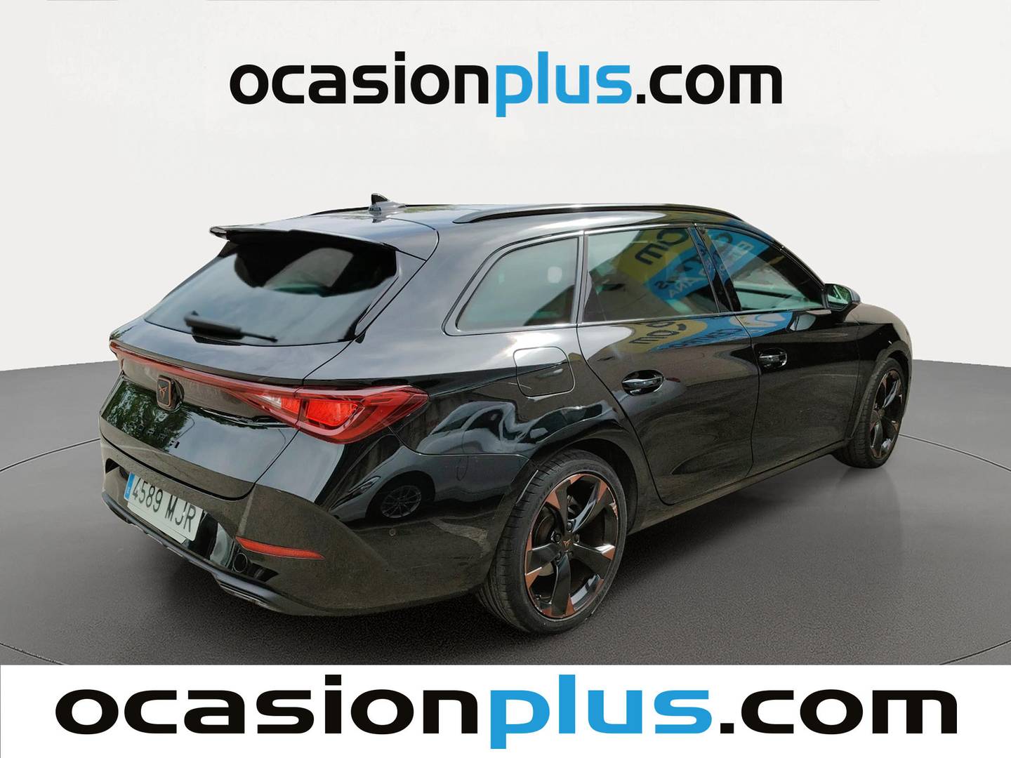 Foto trasera Cupra León Cupra Leon Sportstourer 1.5 eTSI DSG (150 CV) derecha