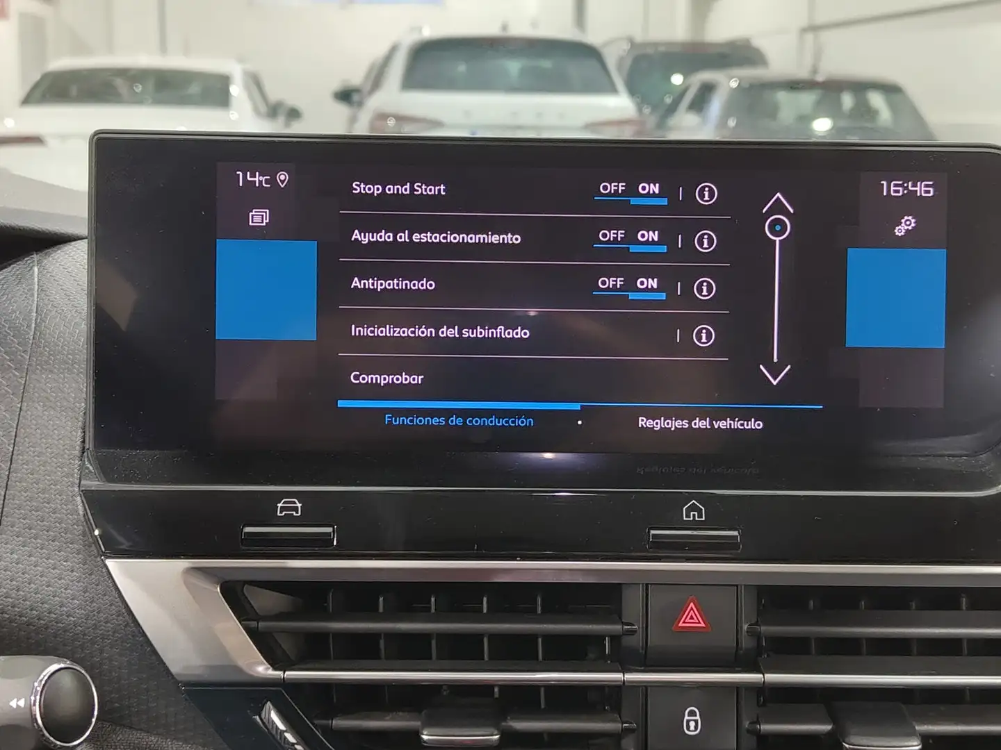 Foto Citroën C4 Citroen C4 BlueHDi 130 S&S Feel Pack EAT8 (130 CV)