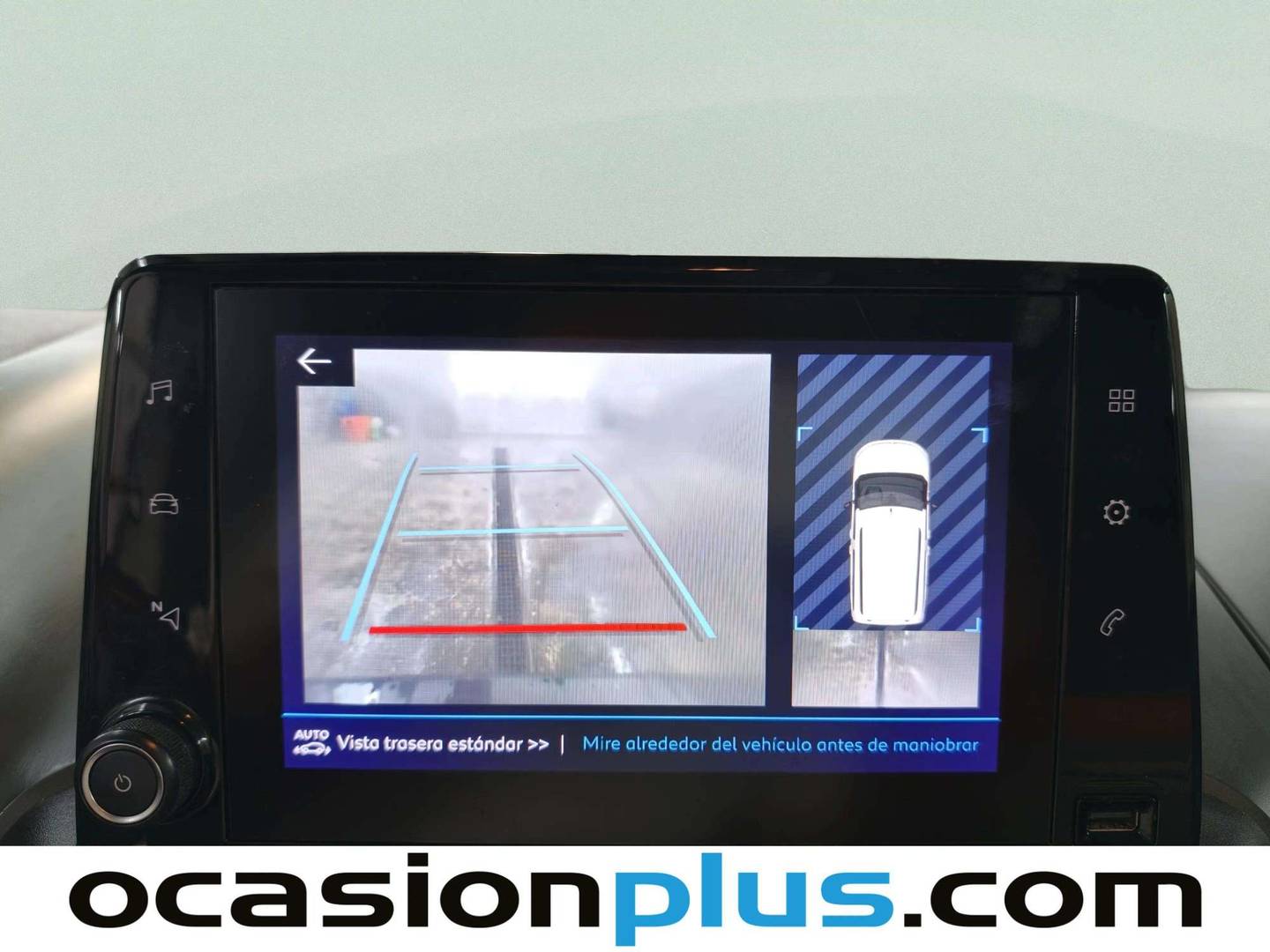Equipamiento del Citroën Berlingo Citroën Berlingo BlueHDi 130 S&S Talla M Shine (130 CV)