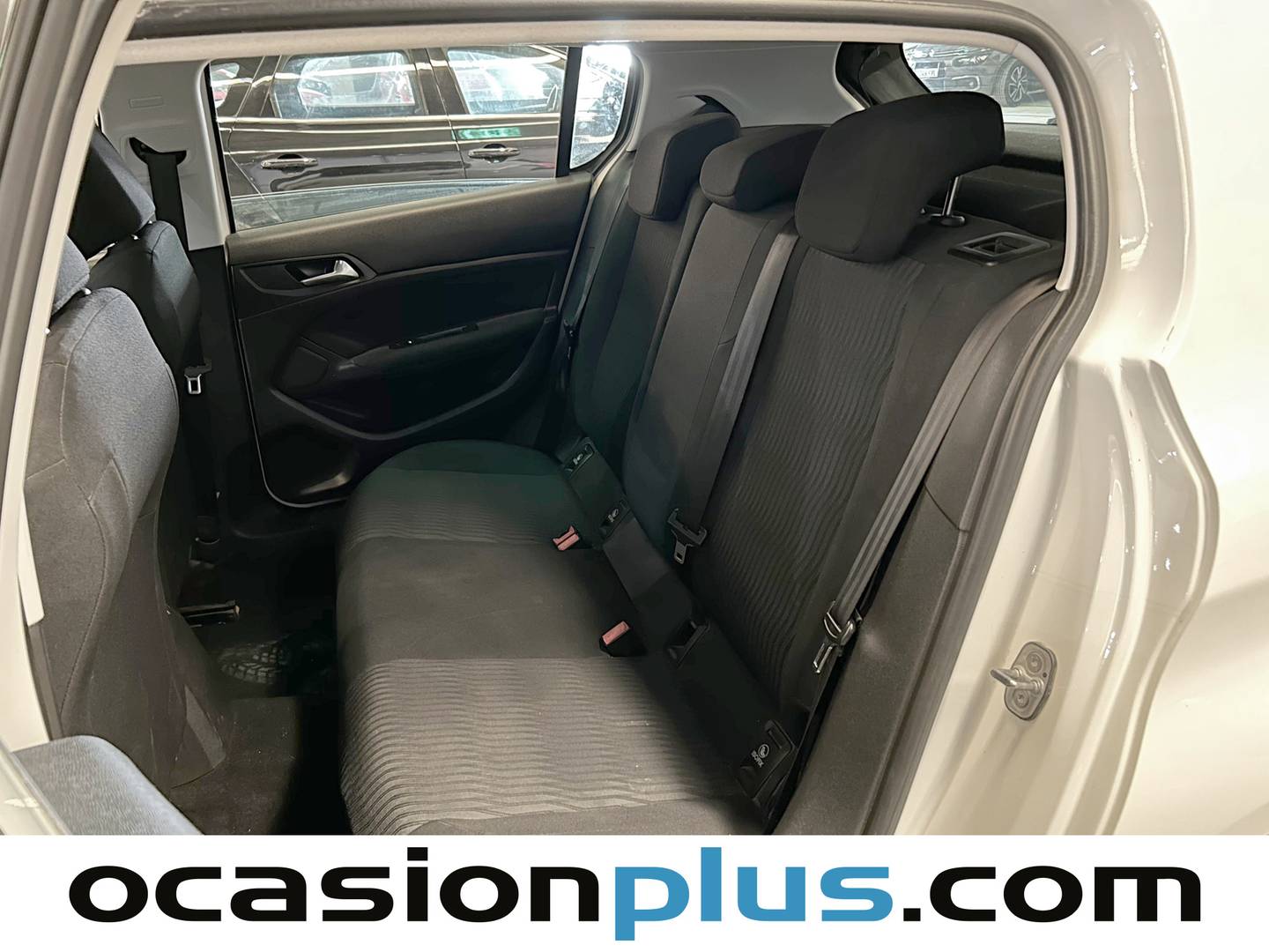 Foto Peugeot 308 Peugeot 308 1.6 BlueHDI Access (100 CV)