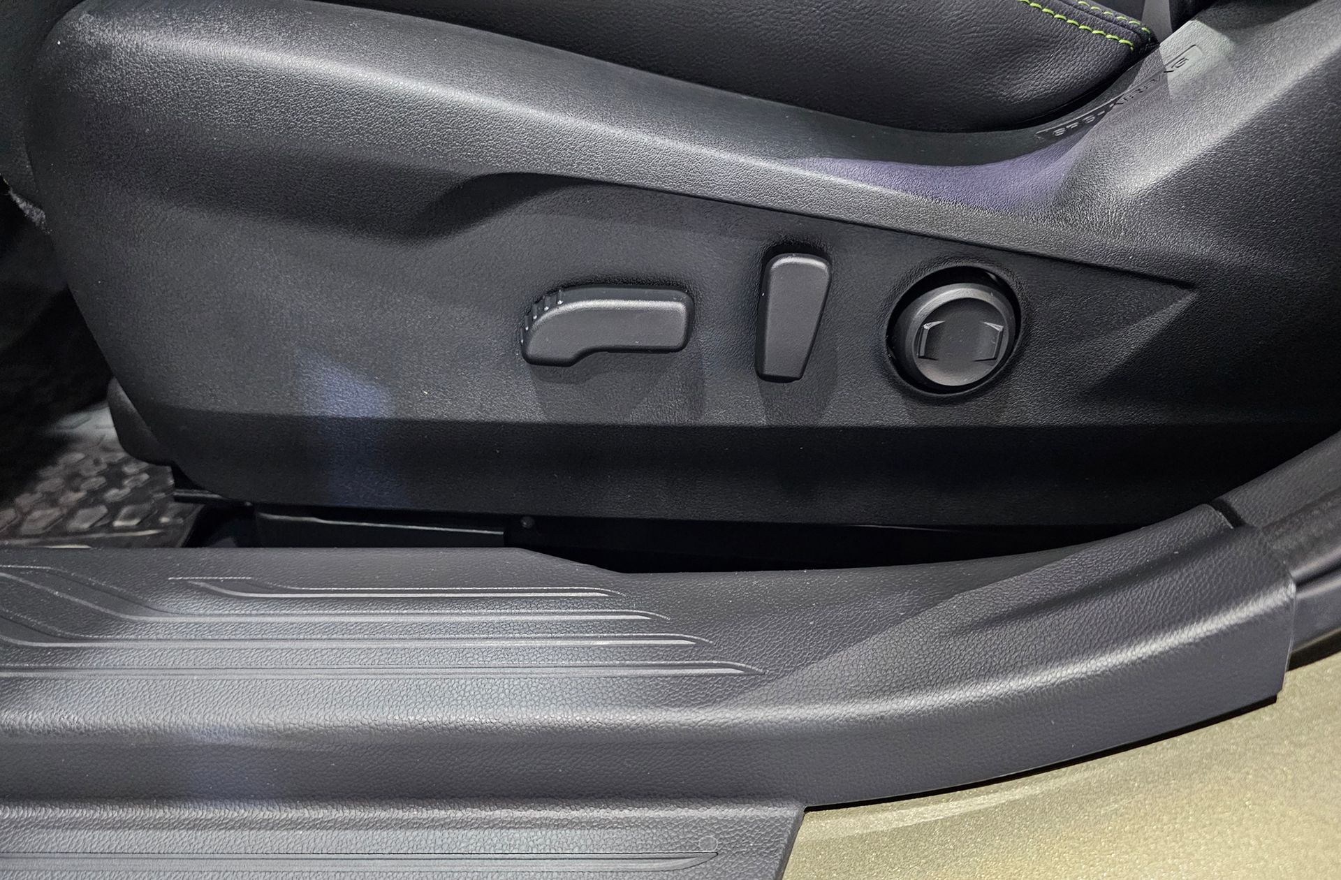 Subaru Outback 2.5 Field AWD CVT Lineartronic - foto 9
