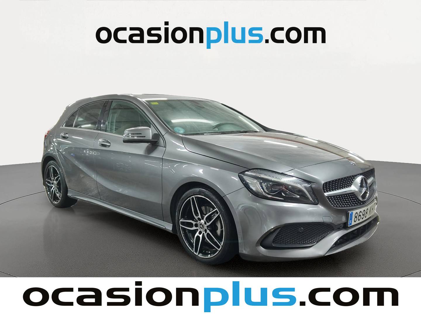 Foto delantera Mercedes Clase A Mercedes Clase A Clase A 200 d  Pack AMG (136 CV) derecha