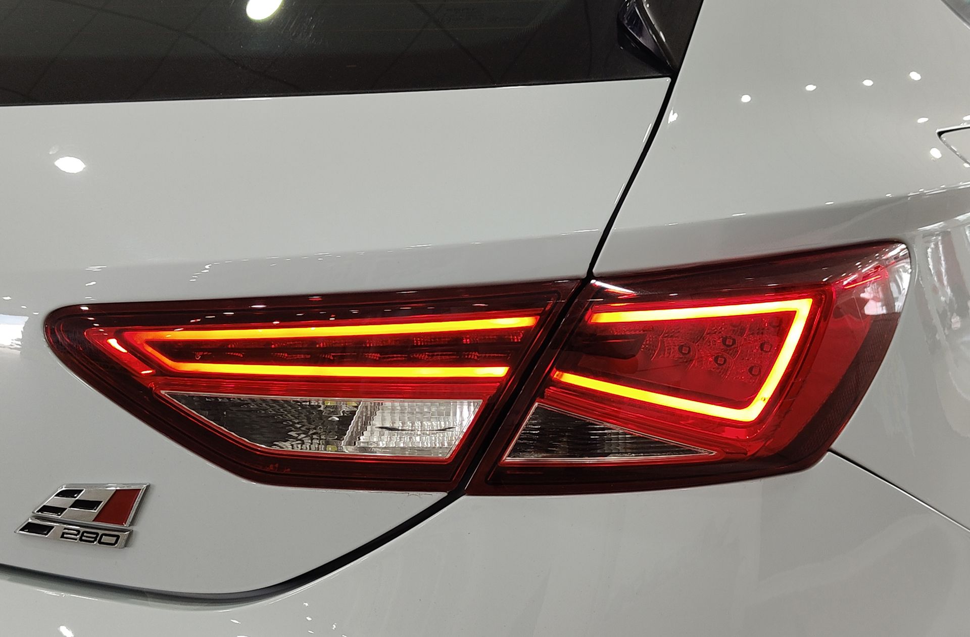 SEAT León SC 2.0 TSI Cupra DSG6 - foto 14