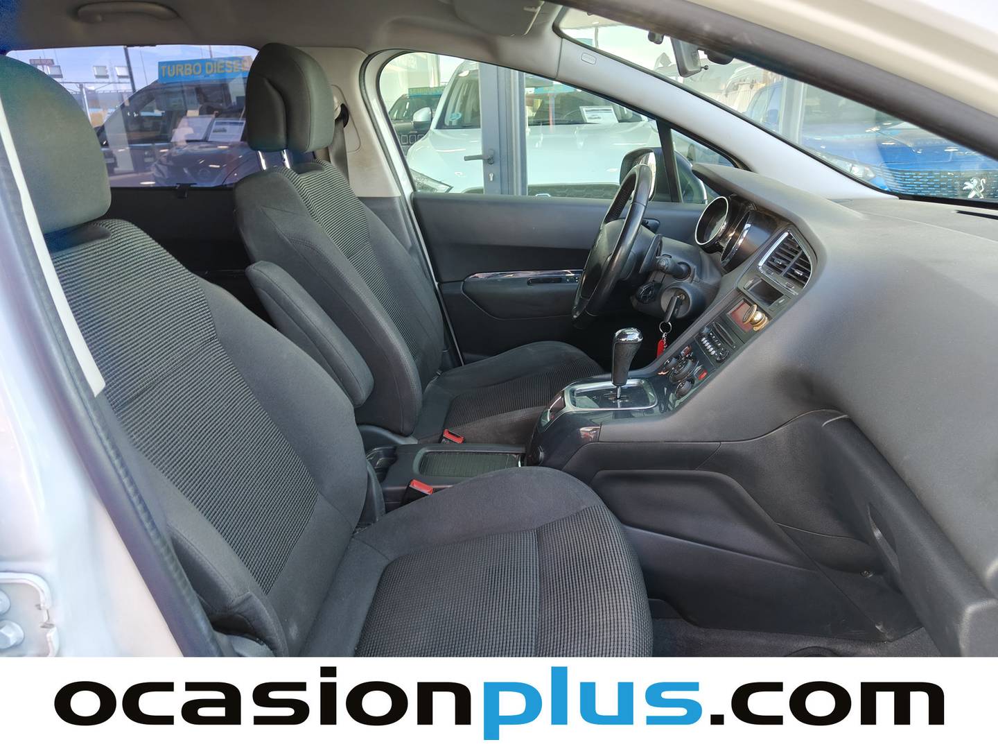 Foto Peugeot 5008 Peugeot 5008 1.6 e-HDI Active FAP ETG6 Blue Lion (115 CV) 7 Plazas