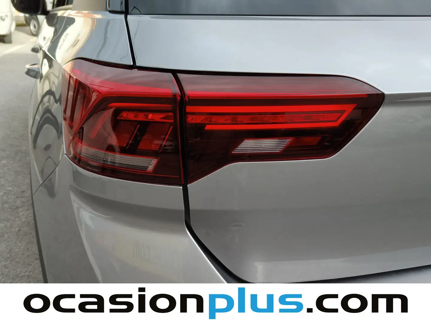 Foto Volkswagen T-Roc Volkswagen T-Roc R-Line 2.0 TDI (150 CV)