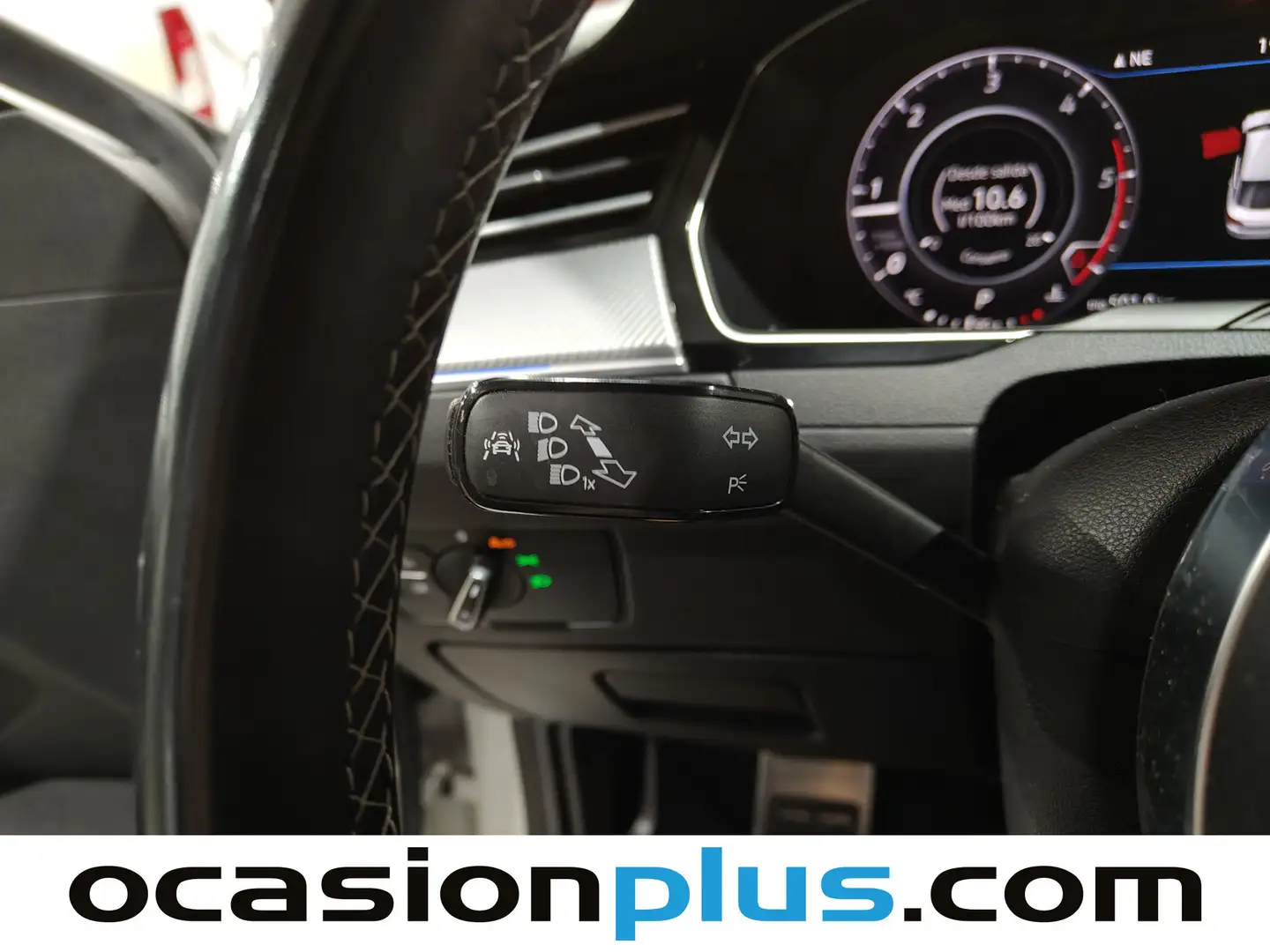 Foto Volkswagen Arteon Volkswagen Arteon R-Line 2.0 TDI  (190 CV) DSG