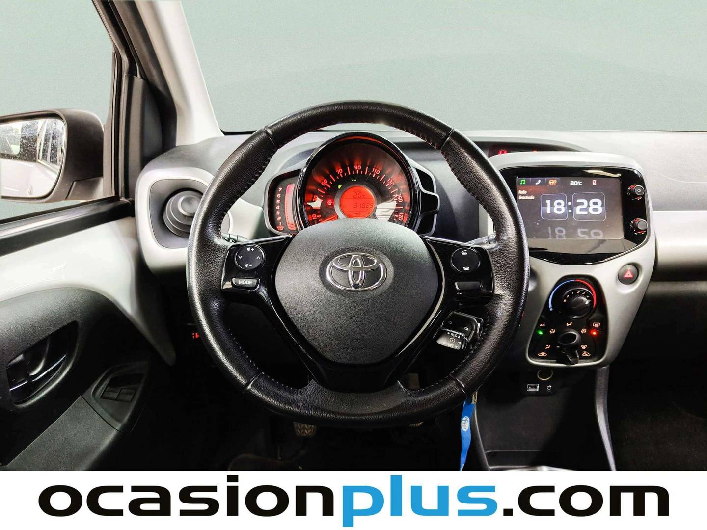 Toyota Aygo Toyota Aygo 1.0 70 x-play (69 CV) de segunda mano