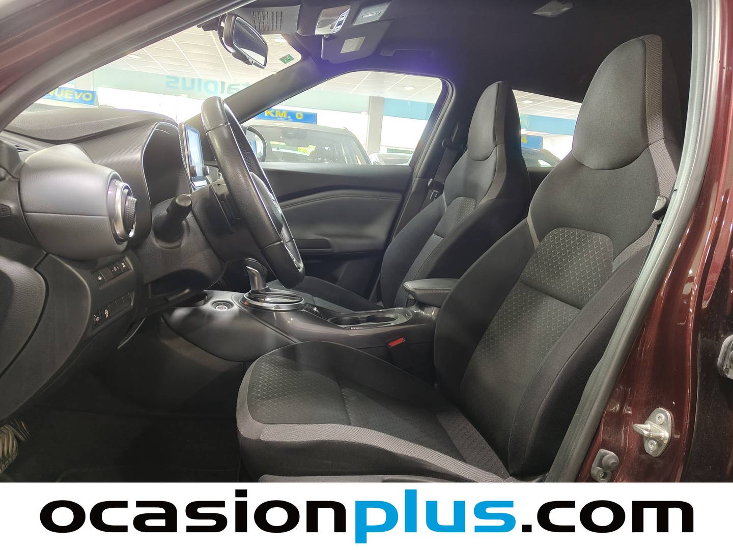 Foto asientos delanteros Nissan JUKE Nissan Juke DIG-T N-Connecta 4x2 DCT (114 CV)