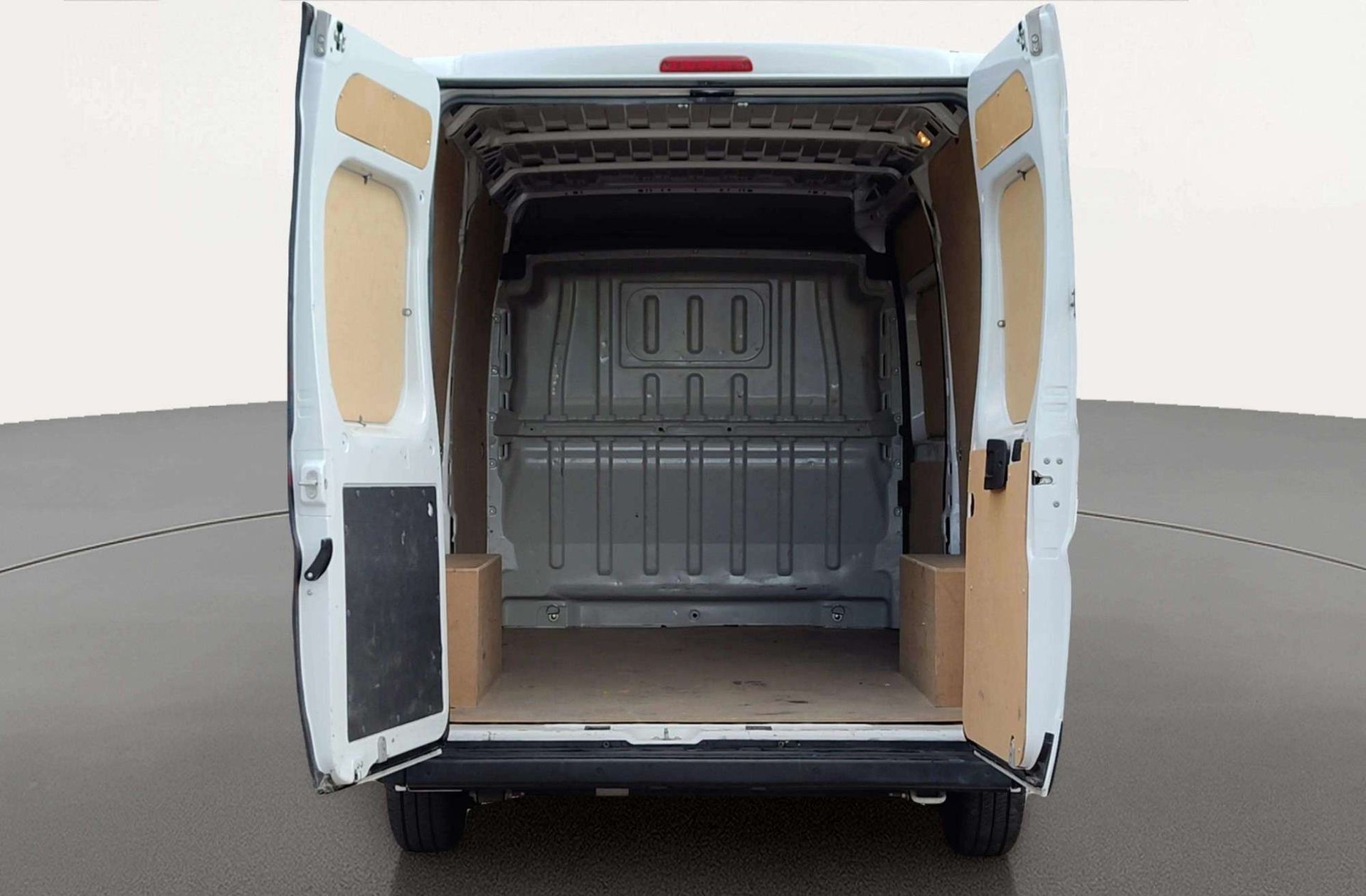 Fiat Ducato Furgon 35 2.2 MultiJet L2H2 - foto 14