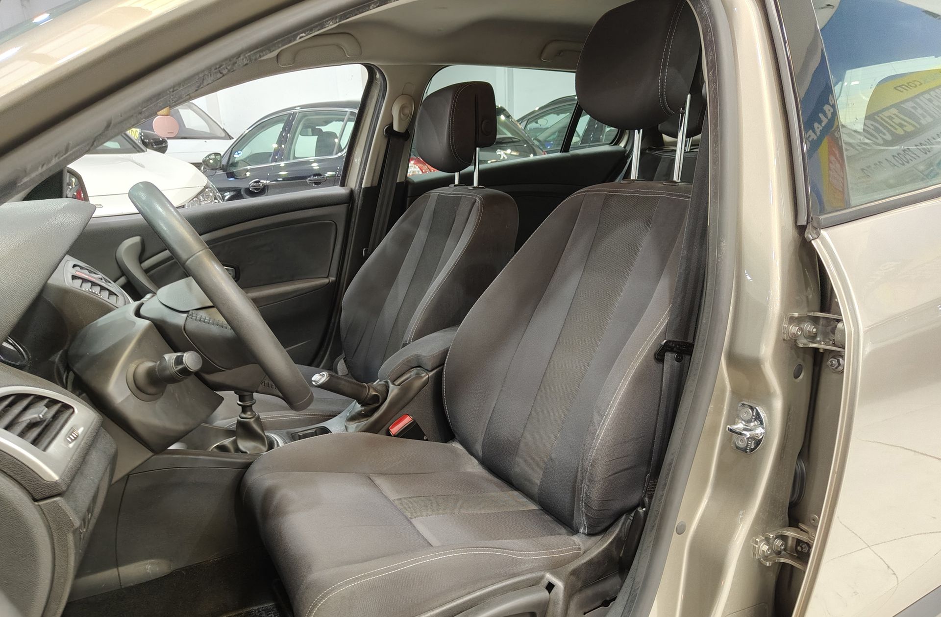 Renault Mégane Dynamique dCi - foto 8