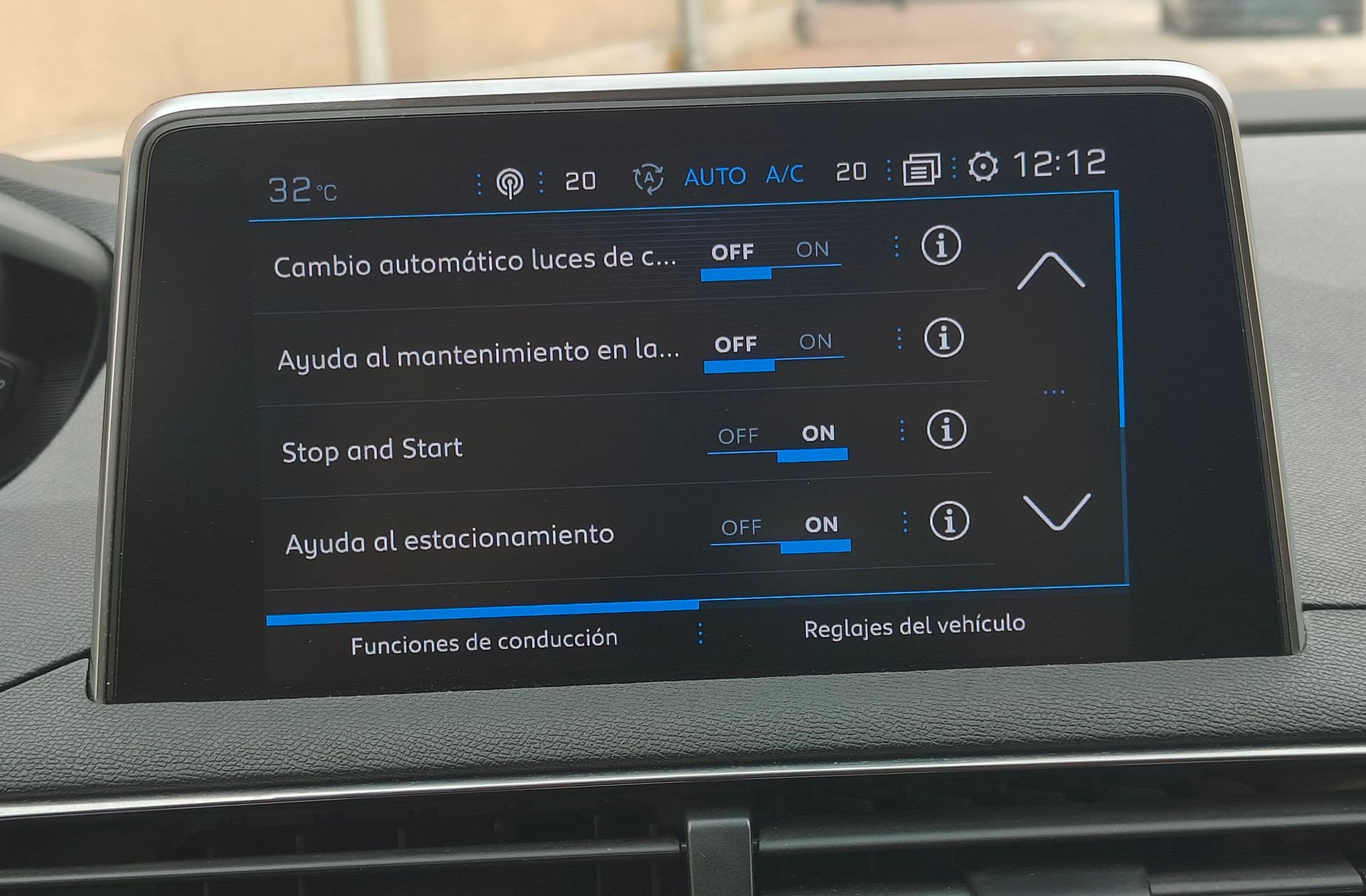 Peugeot 5008 BlueHDi 130 Allure EAT8 7 plazas - foto 11