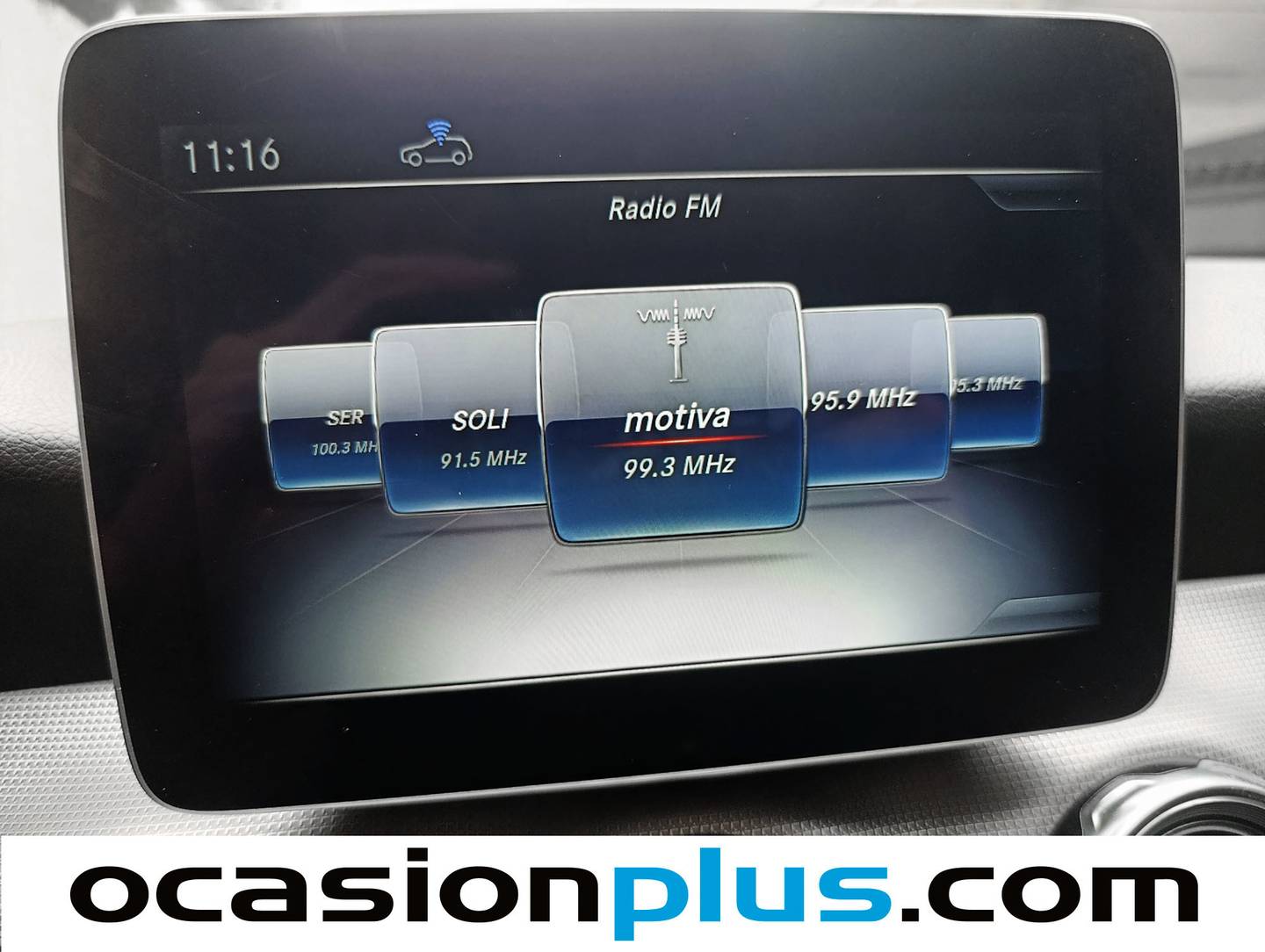 Mercedes GLA Mercedes-Benz GLA 180 (122 CV) manual