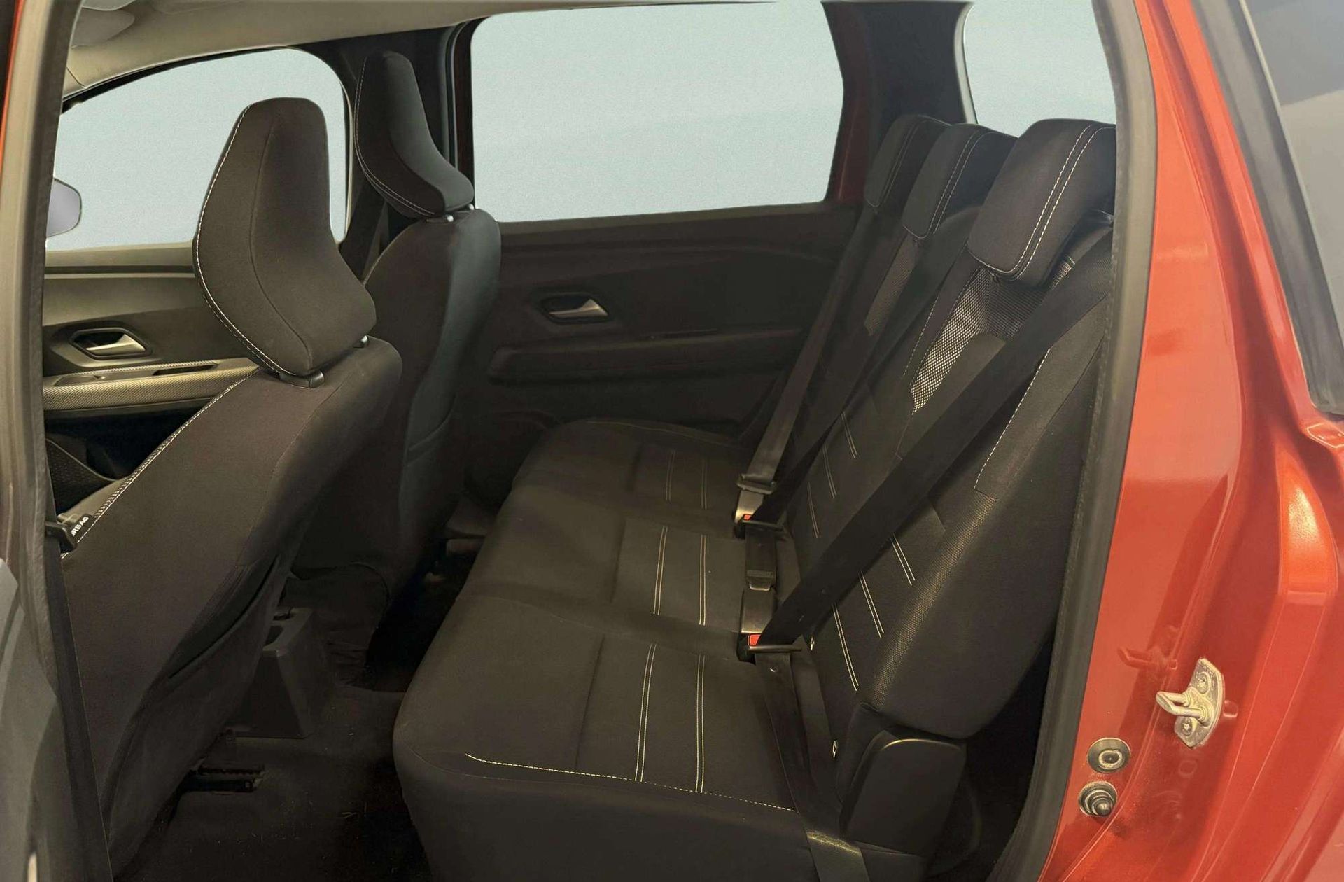 Dacia Jogger Expression TCe 7 plazas - foto 10