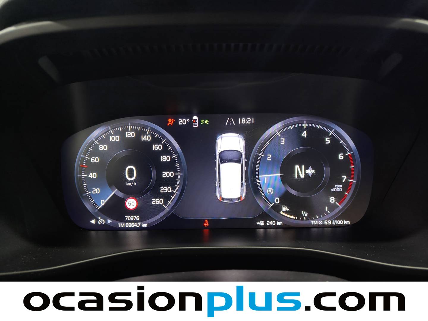 Foto Volvo XC40 Volvo XC40 T2 Essential (129 CV)