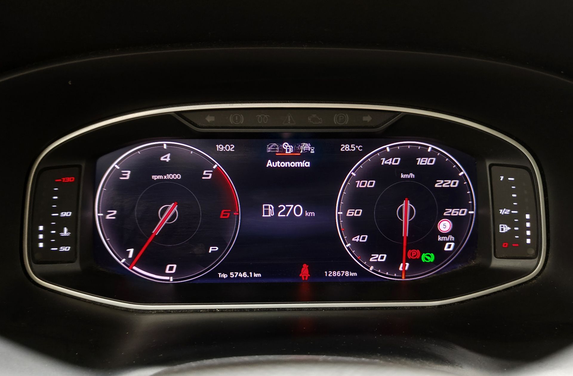 SEAT Ateca 2.0 TDI Style Go DSG - foto 25