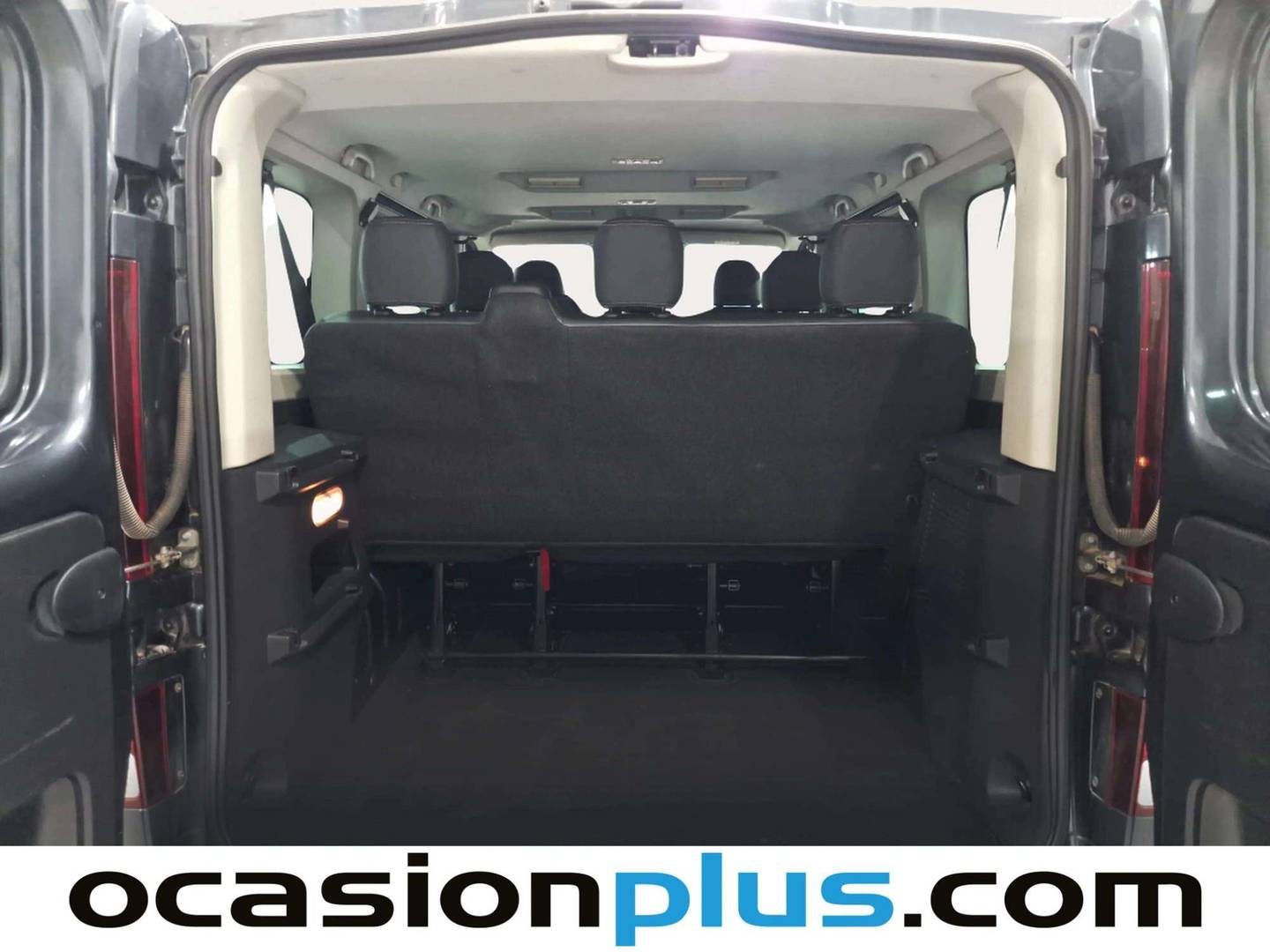 Foto asientos delanteros Renault Trafic Renault Trafic Passenger Combi dCi 150 Energy Blue (150 CV) 8 Plazas