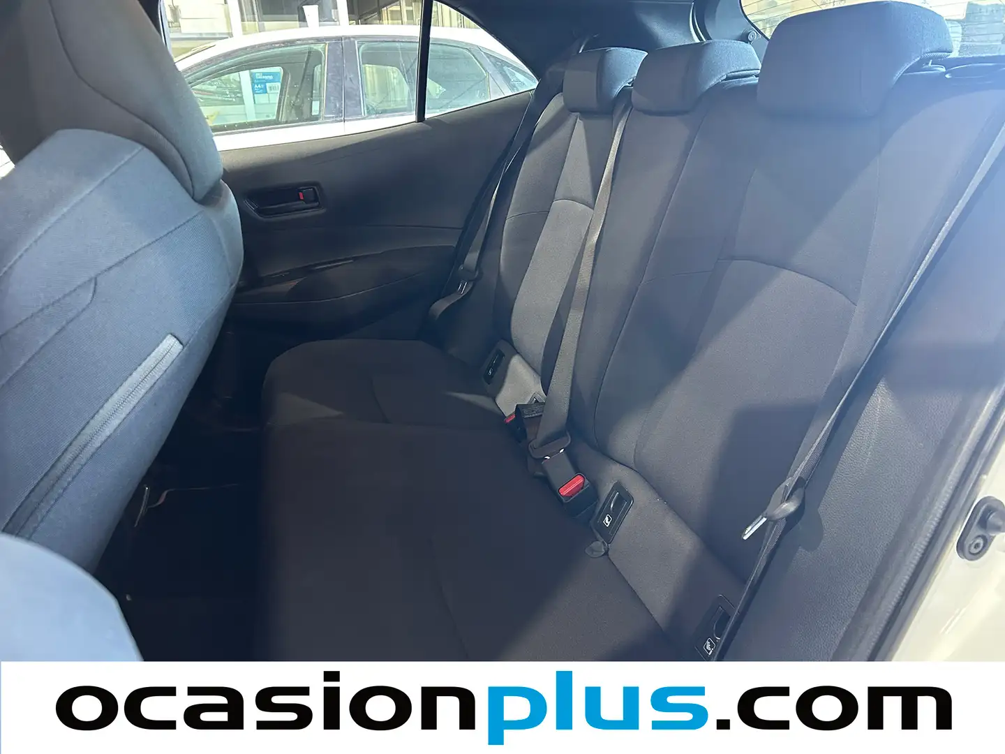 Foto Toyota Corolla Toyota Corolla 125H Business E-CVT (122 CV)