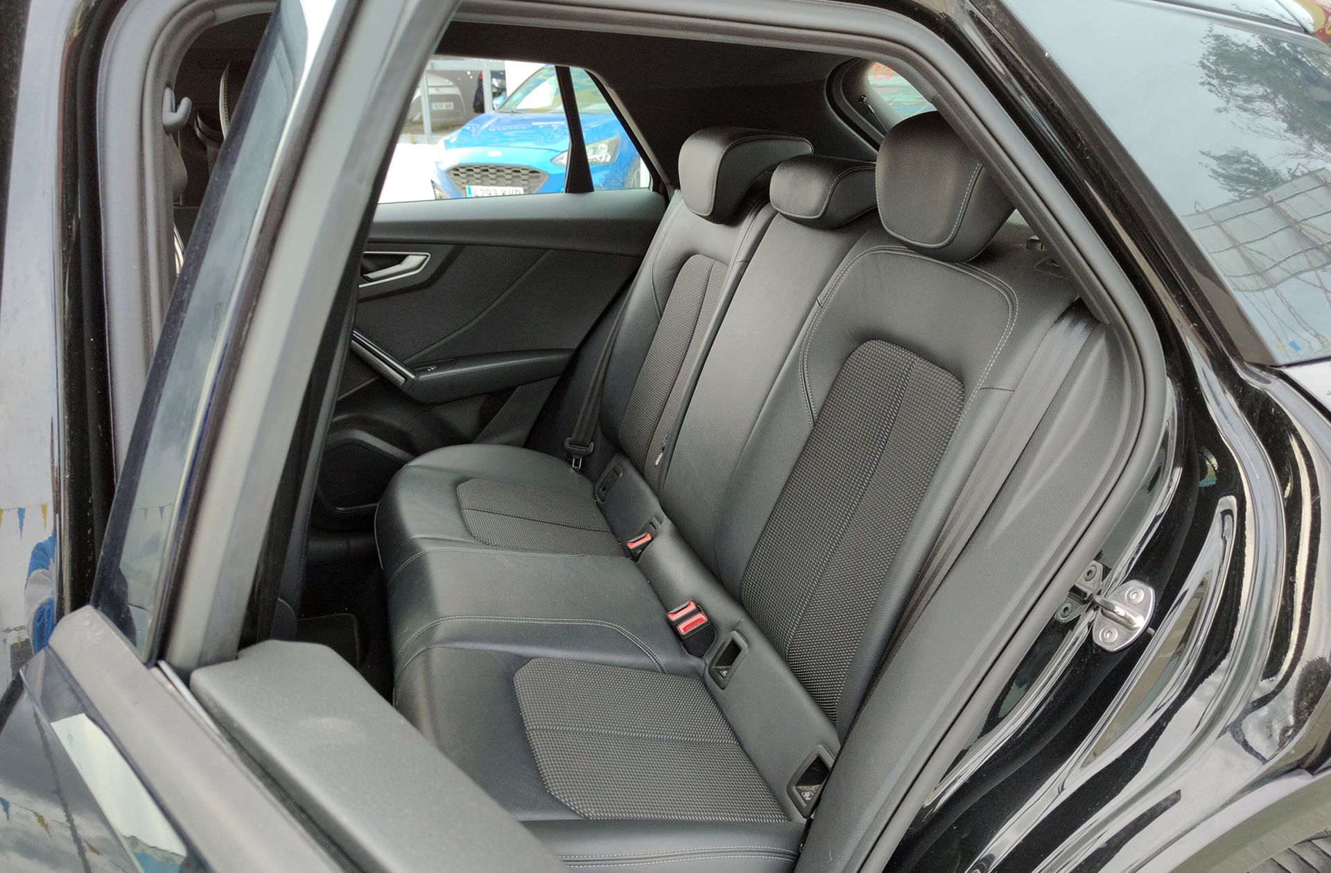 Audi Q2 Adrenalin 35 TDI S tronic Pack S-Line - foto 14