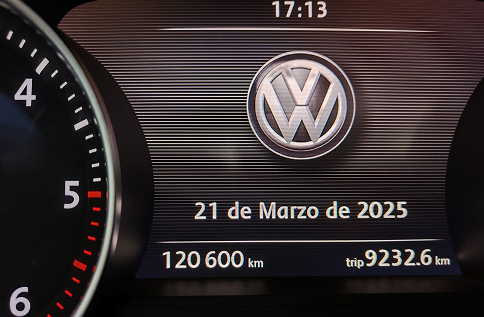 Volkswagen Touareg R-Line 3.0 TDI BMT Tiptronic - foto 24
