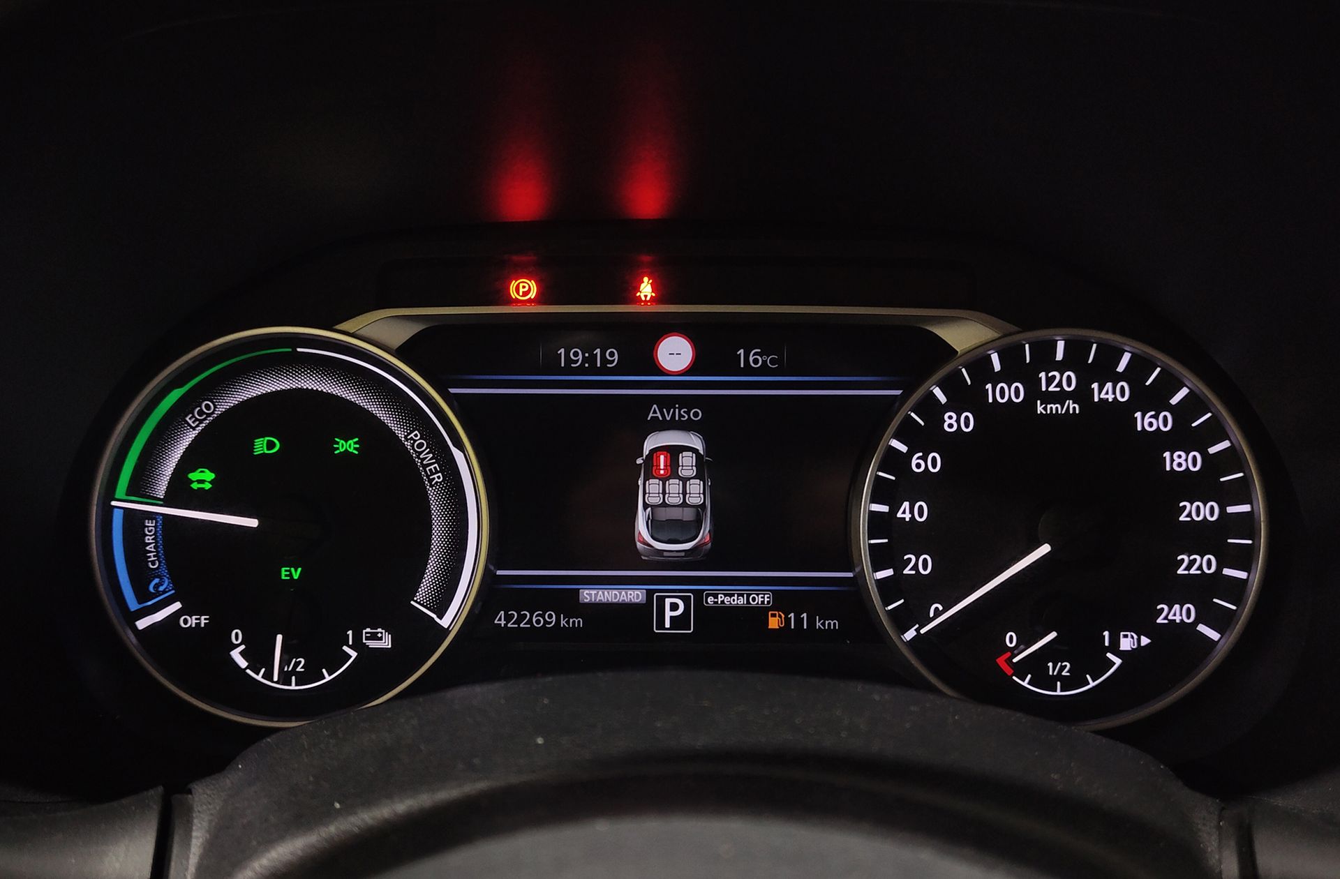 Nissan Juke Hybrid N-Design Black - foto 24