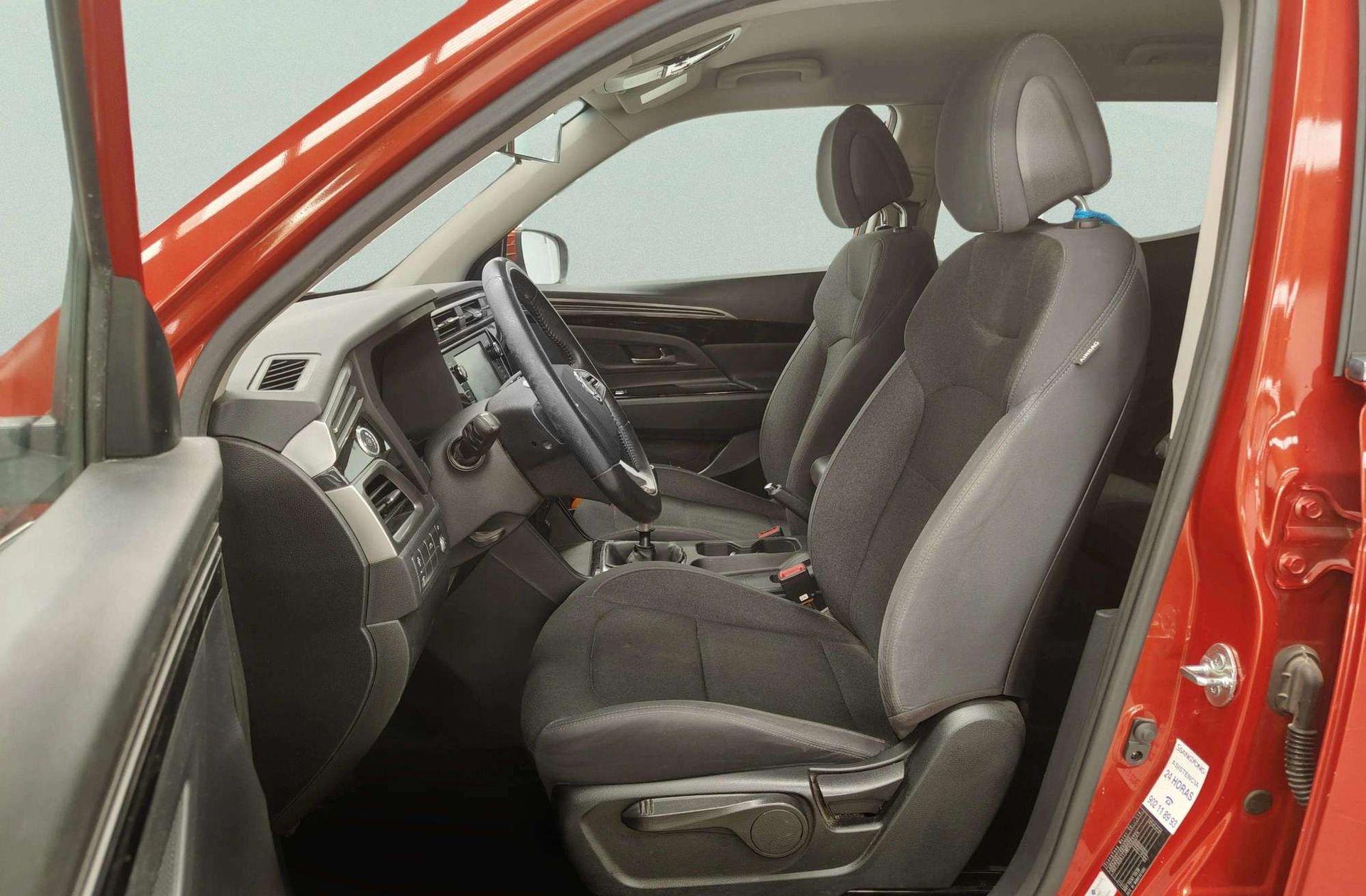 SsangYong Korando G15T LP Urban - foto 11