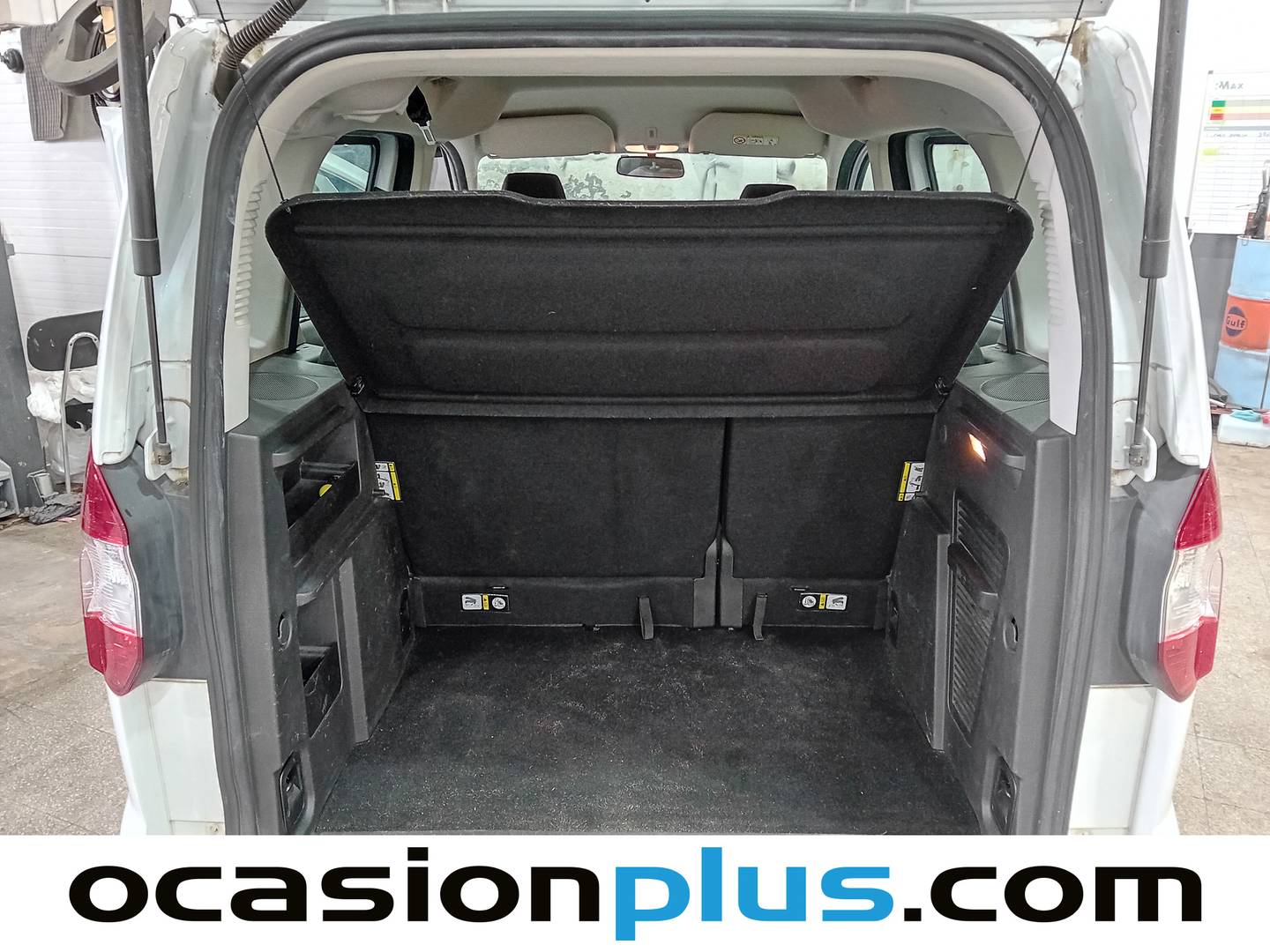 Fotos maletero Ford Tourneo Courier Ford Tourneo Courier 1.0 EcoBoost Ambiente (100 CV)