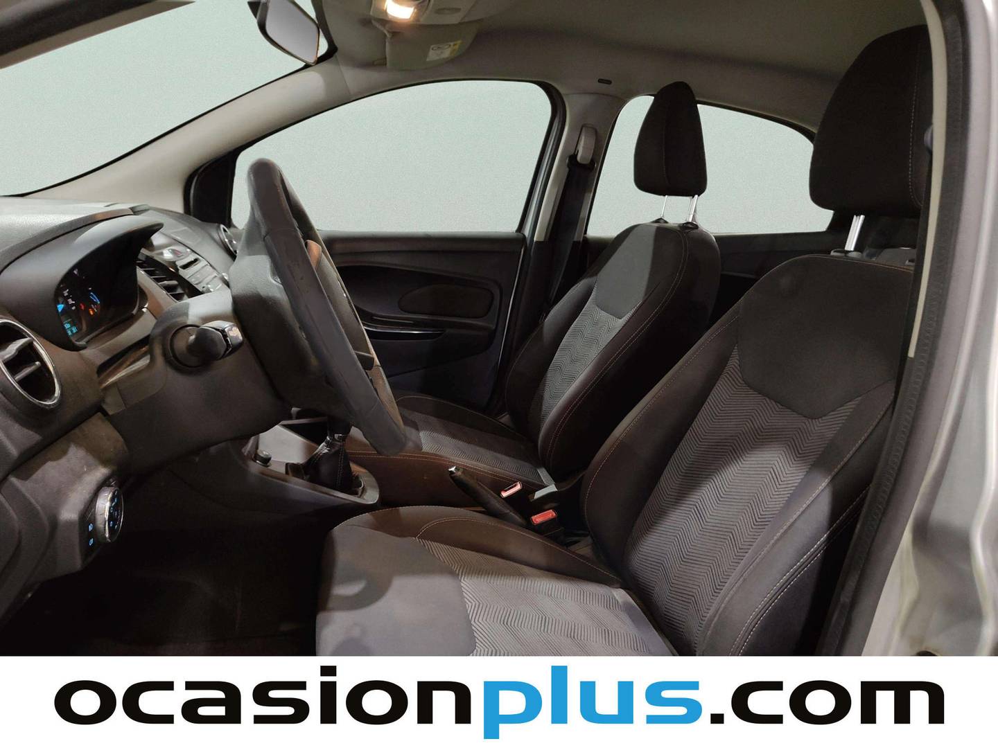 Foto asientos delanteros Ford Ka+ Ford Ka+ 1.2 Ti-VCT Ultimate (85 CV)