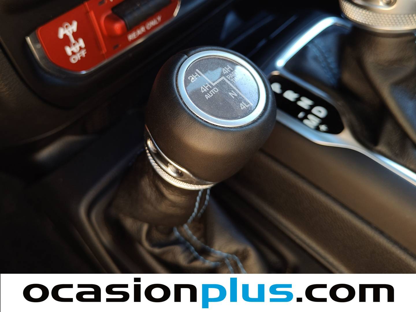 Equipamiento del Jeep Wrangler Jeep Wrangler 2.0 Rubicon 8ATX (381 CV)