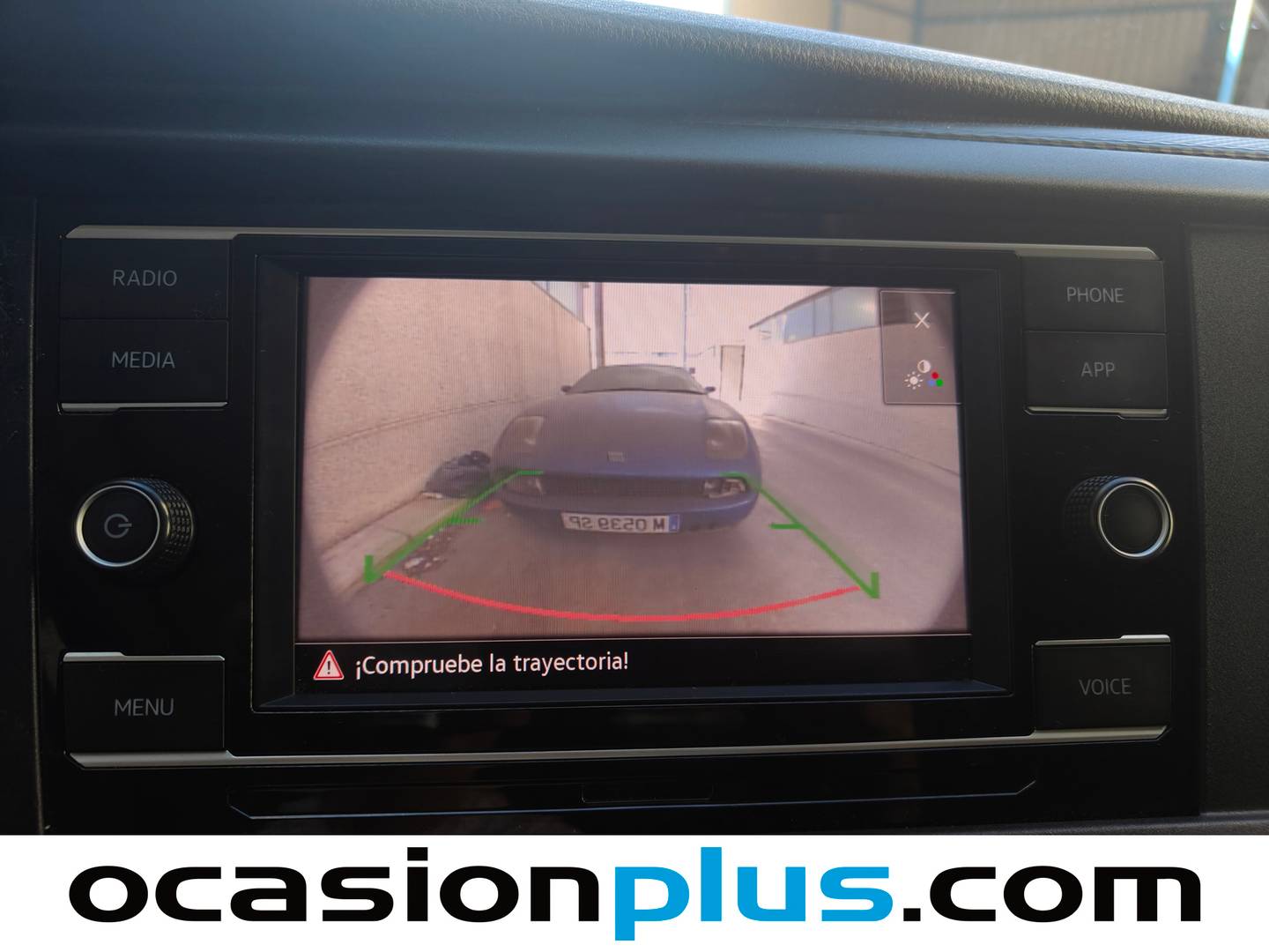 Equipamiento del Volkswagen Transporter Volkswagen Transporter Furgon Batalla Corta TN 2.0 TDI (110 CV)