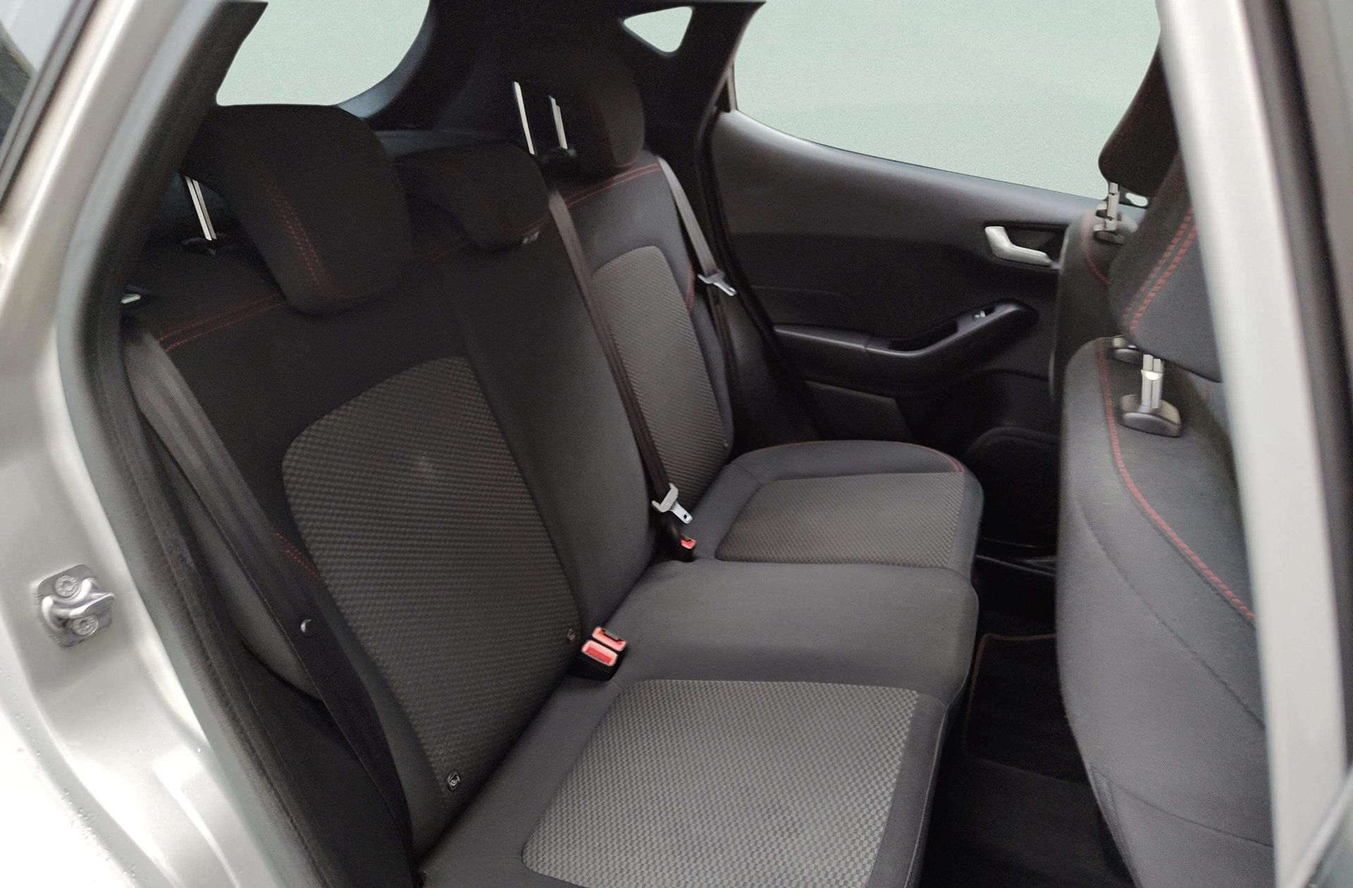 Ford Fiesta 1.0 EcoBoost ST-Line - foto 16