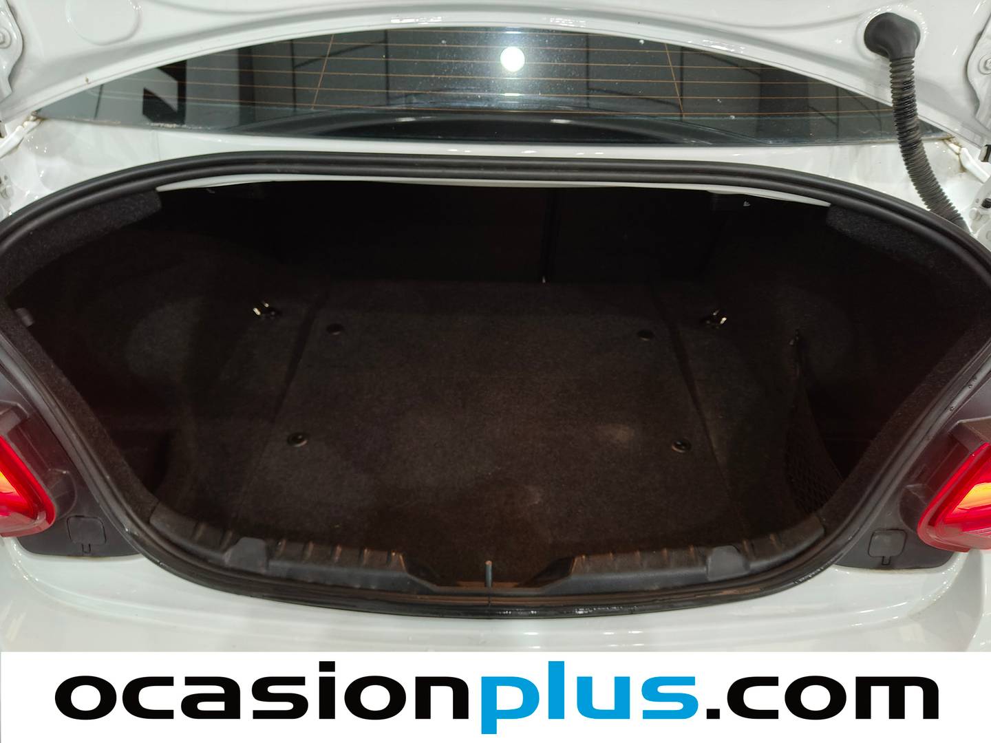 Fotos maletero BMW Serie 2 BMW Serie 2 218d Coupe  (150 CV)