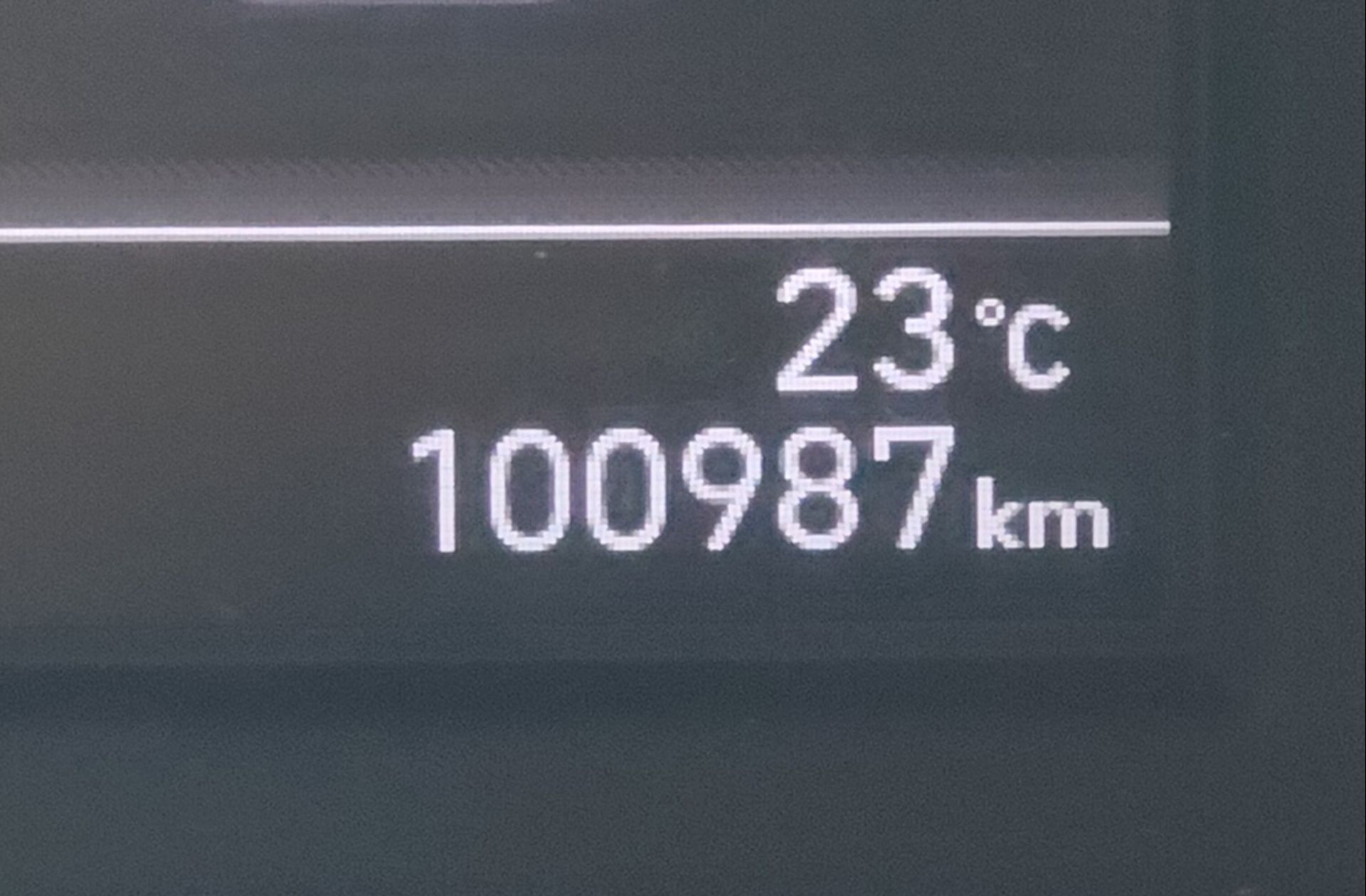 Hyundai i10 1.0 Essence - foto 7
