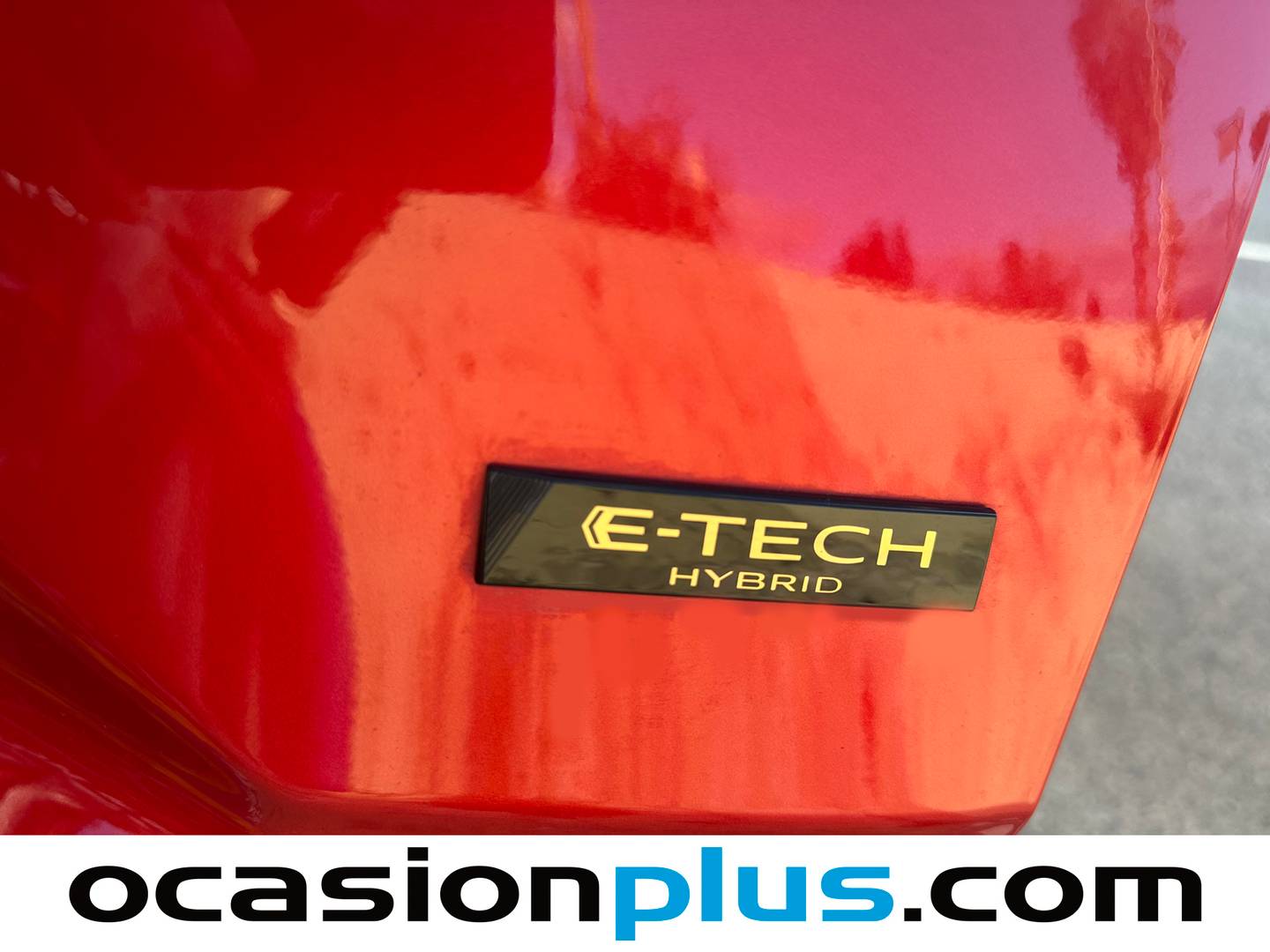 Extras y acabados del Renault Austral Renault Austral Techno E-Tech Full Hybrid (200 CV)