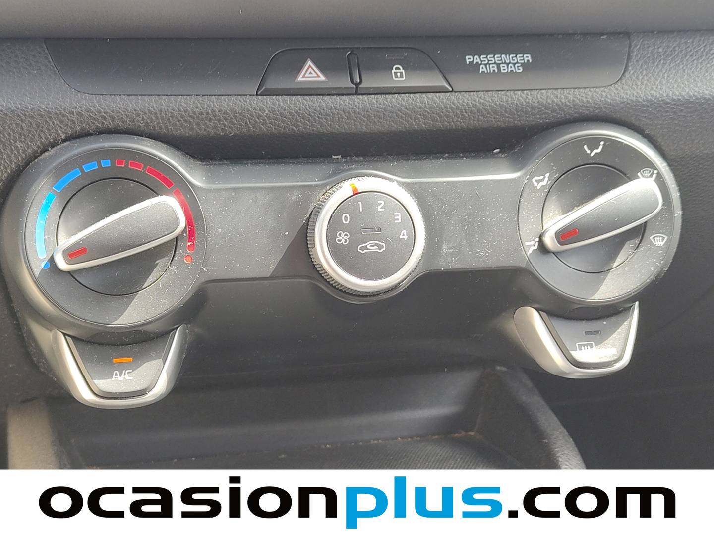 Extras del KIA Stonic KIA Stonic 1.0 T-GDi MHEV iMT Concept (100 CV)