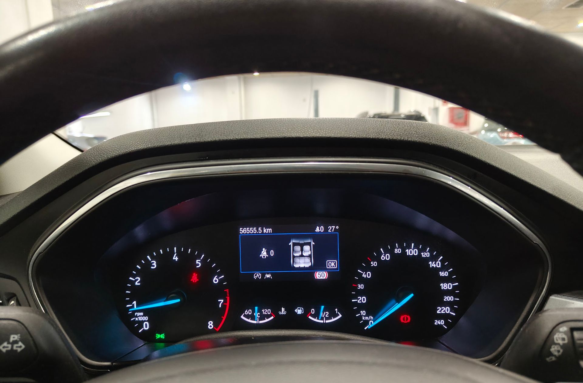 Ford Focus 1.0 EcoBoost Active - foto 23