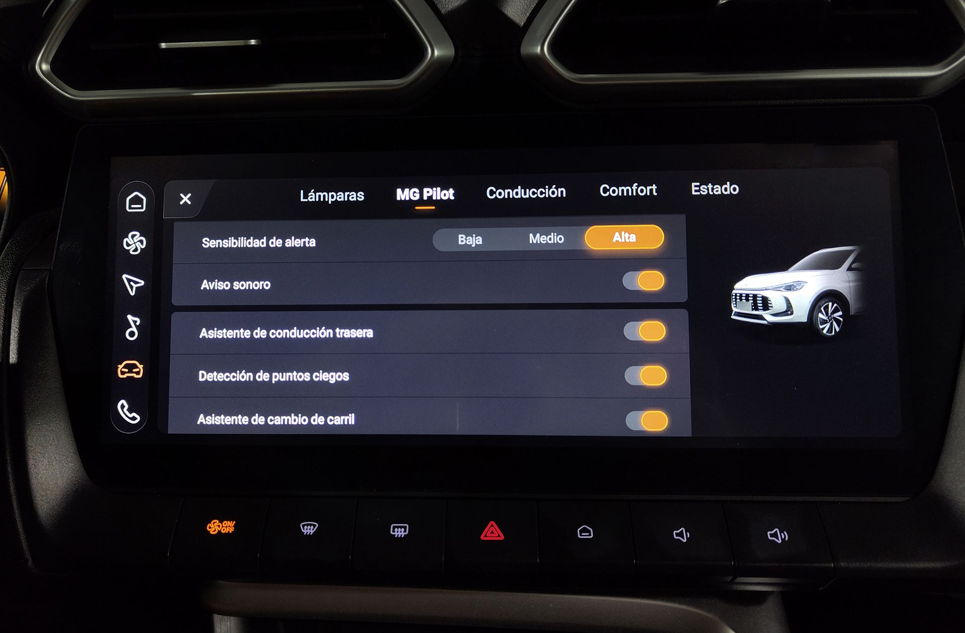 MG ZS 1.5 Hybrid+ Luxury - foto 18