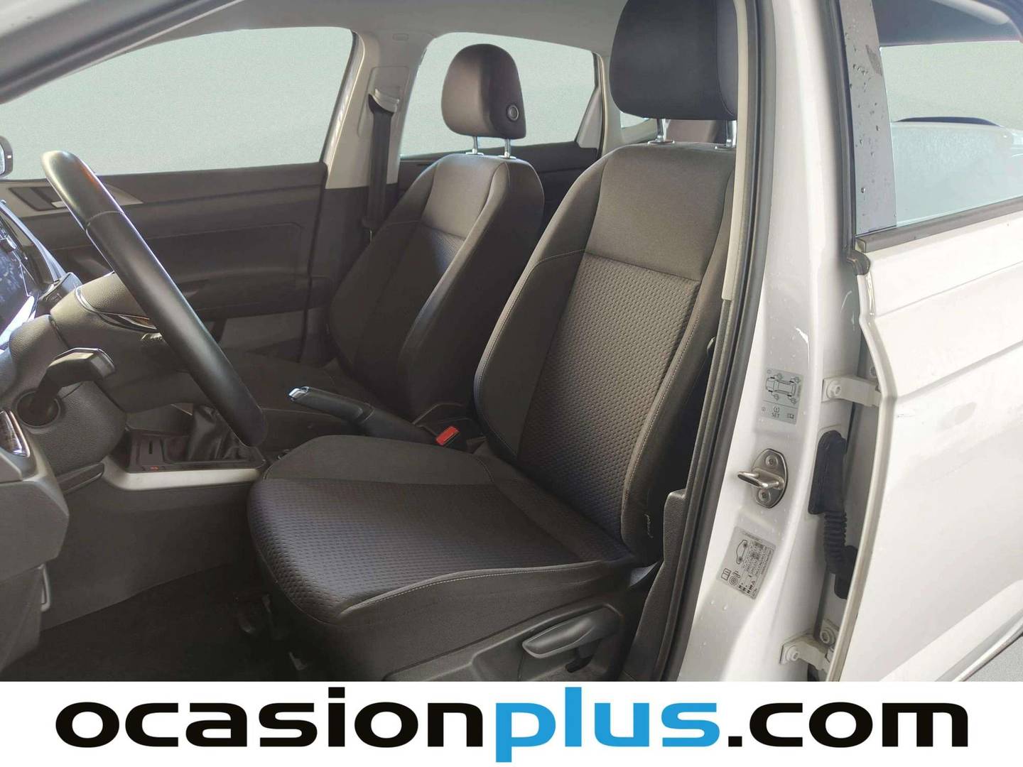Foto asientos delanteros Volkswagen Polo Volkswagen Polo Advance 1.0 TSI (95 CV)