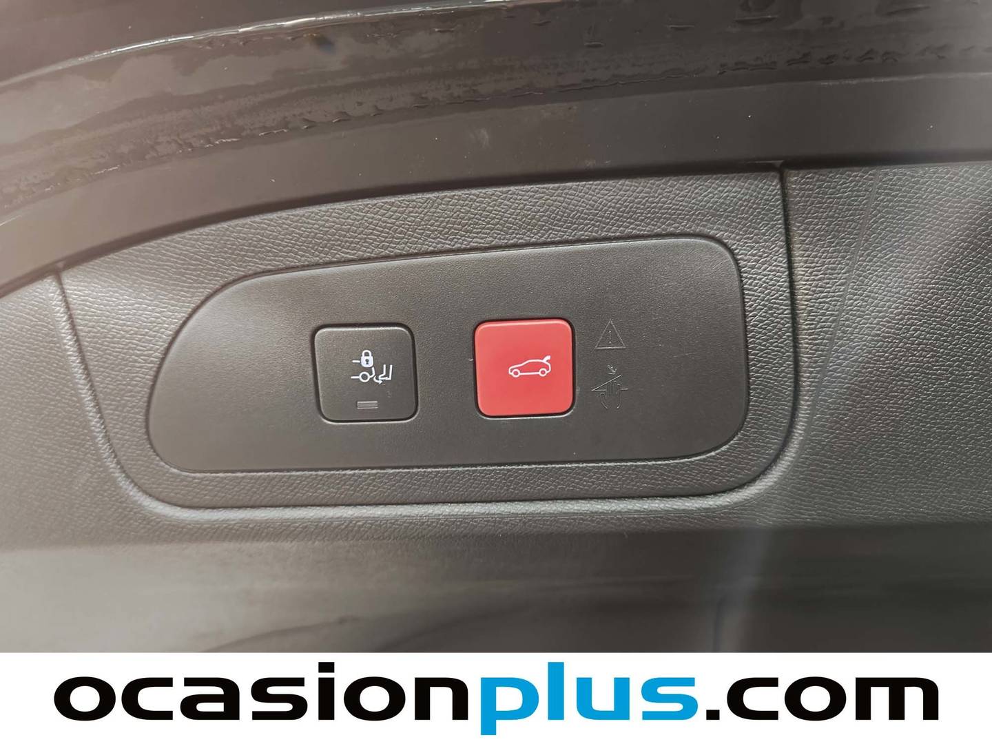 Foto DS DS 7 Crossback E-Tense DS DS7 Crossback E-Tense 225 Performance Line Auto  (225 CV)