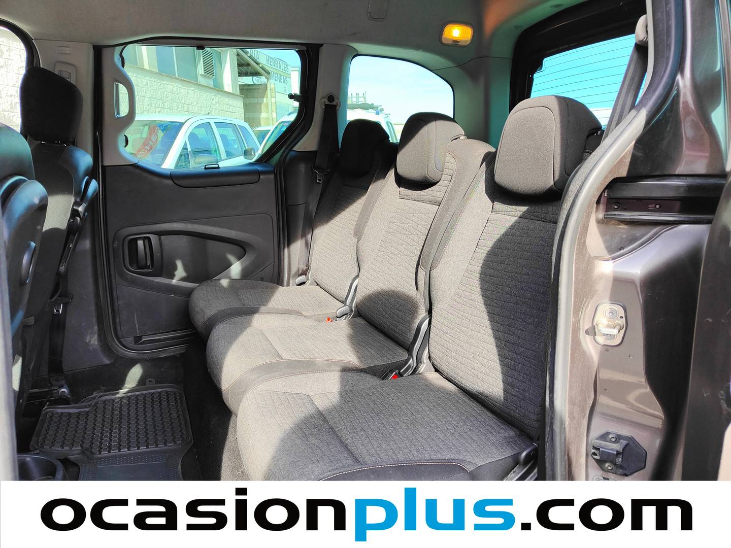 Foto asientos traseros Citroën Berlingo Citroën Berlingo Multispace 20 Aniversario PureTech (110 CV) GLP