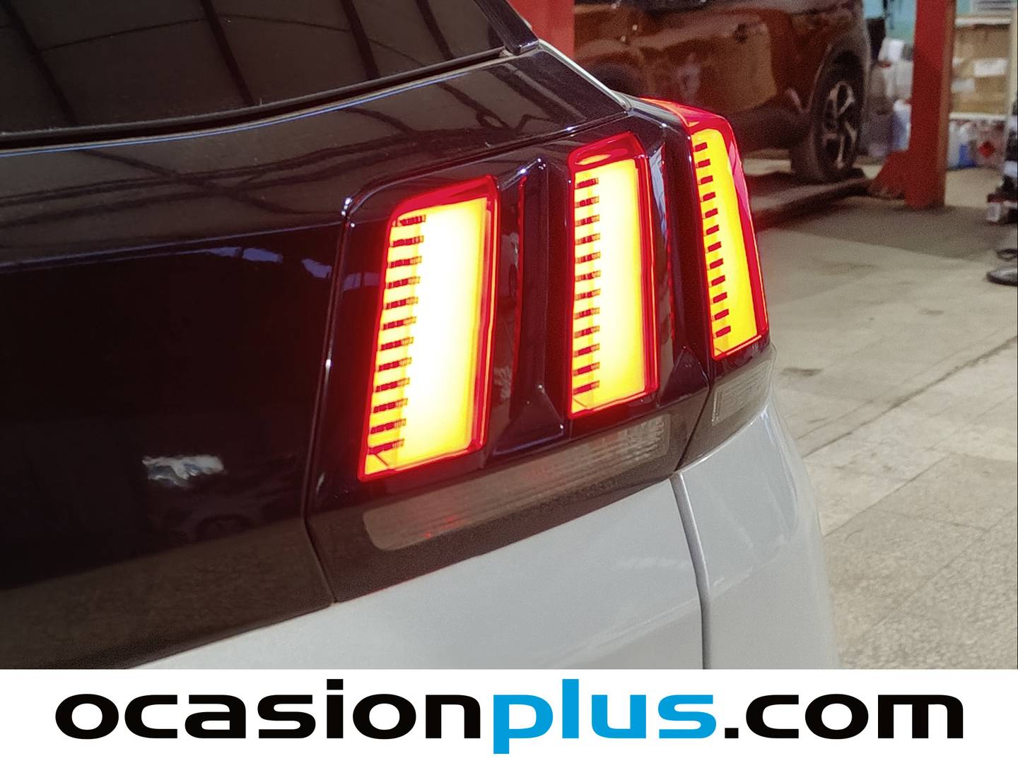 Foto Peugeot 3008 Peugeot 3008 BlueHDI 130 S&S Allure EAT8 (130 CV)