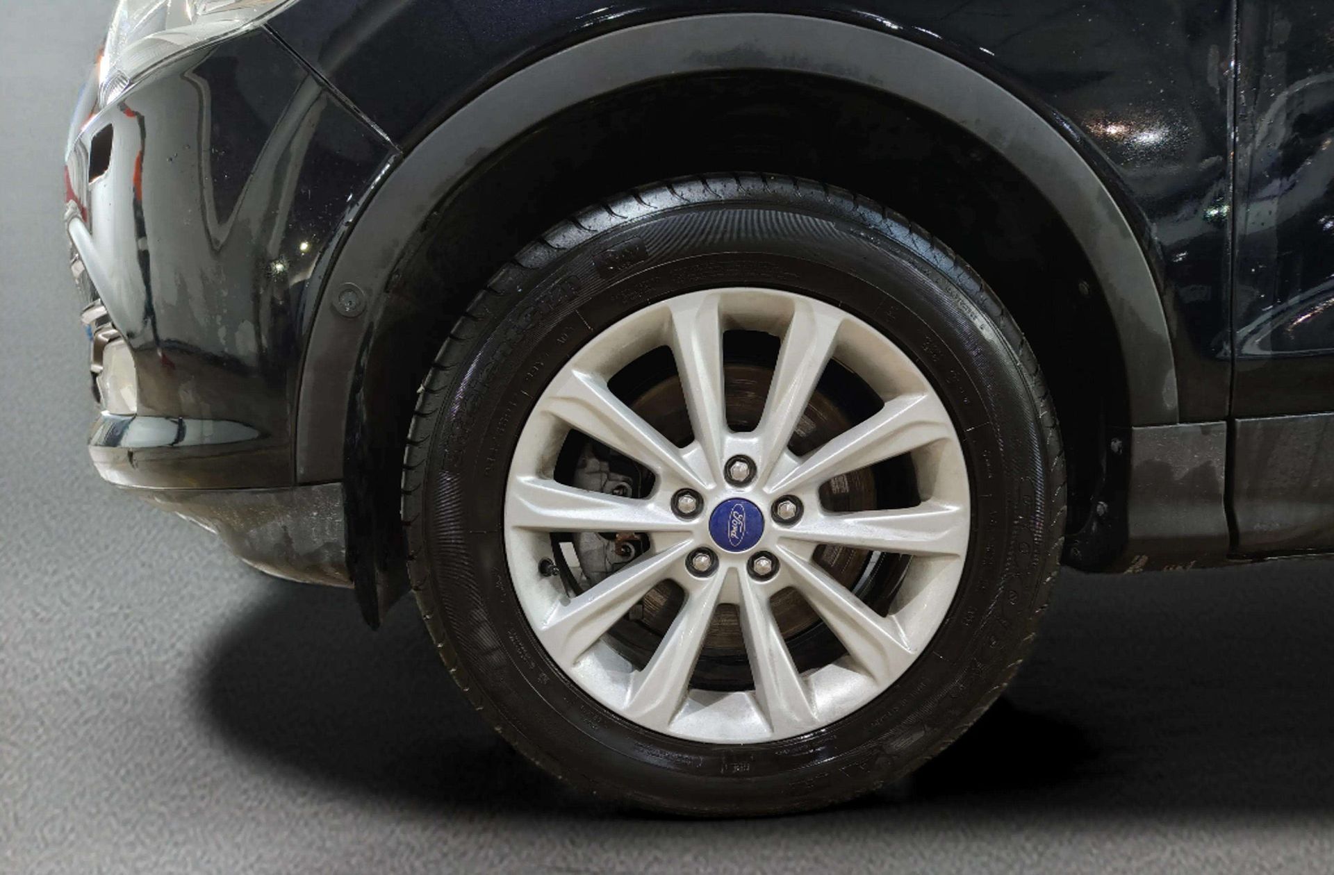 Ford Kuga 2.0 TDCi Titanium 4x2 - foto 35
