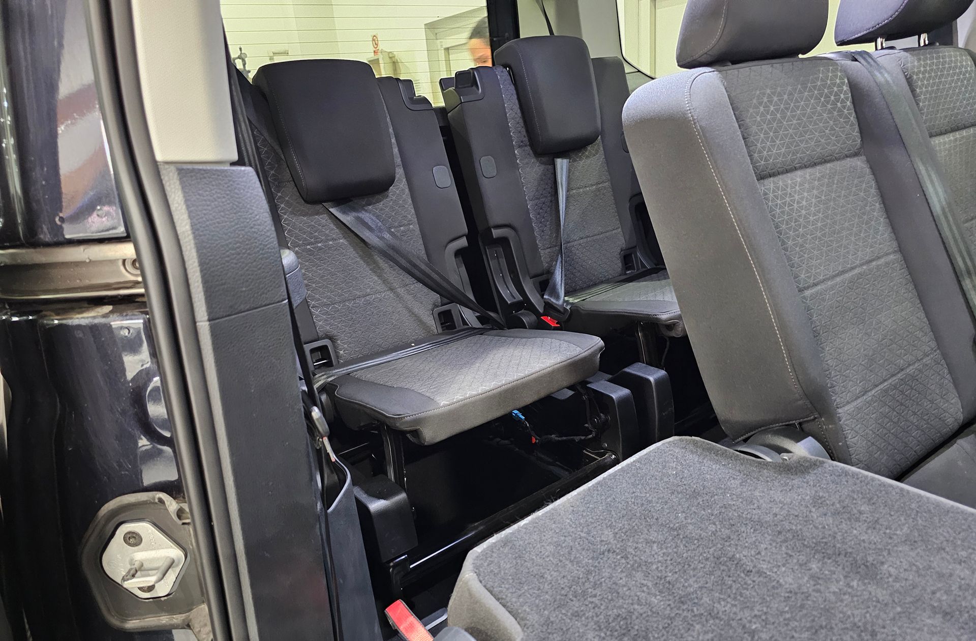 Ford Tourneo Connect 2.0 EcoBlue Titanium 7 plazas - foto 6