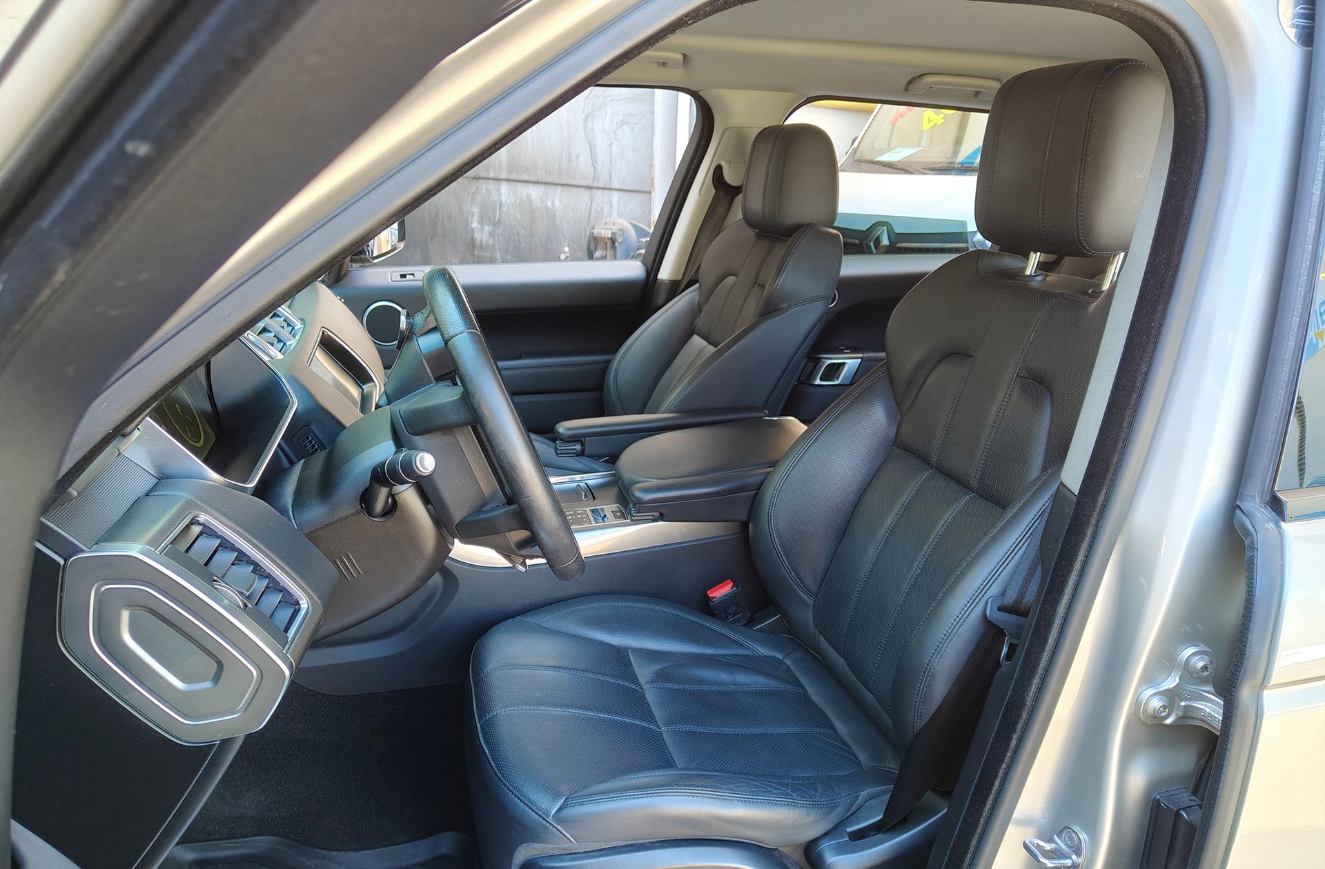 Land Rover Range Rover Sport 3.0 TDV6 HSE Dynamic - foto 13