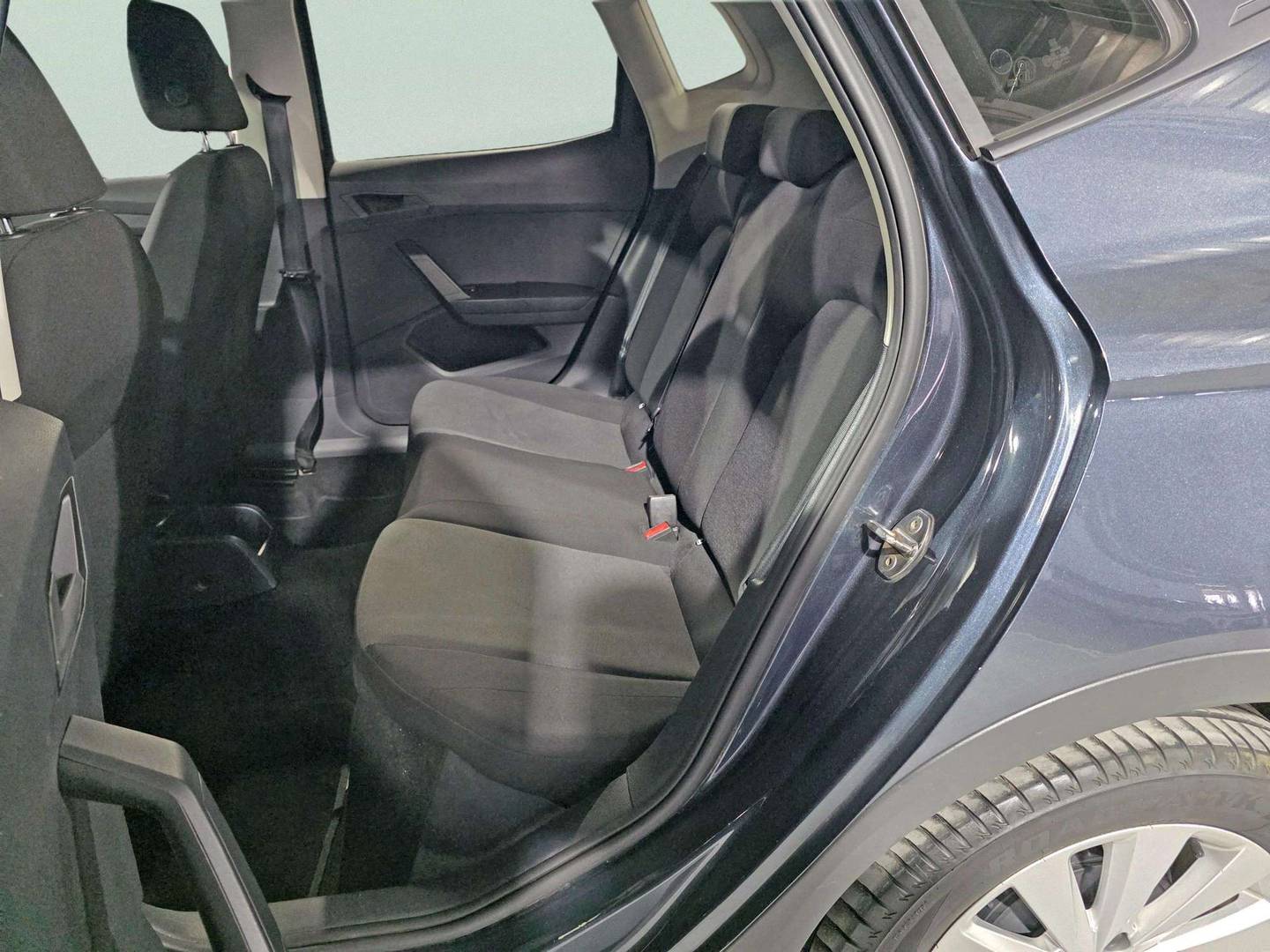 Foto asientos traseros Seat Arona SEAT Arona 1.0 TSI Reference Edition S&S (95 CV)