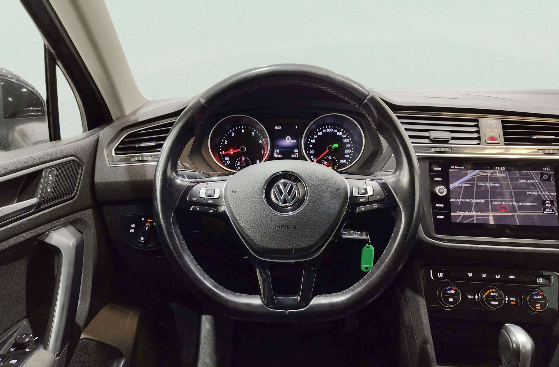 Volkswagen Tiguan Advance 1.5 TSI DSG Paquete R-Line - foto 25