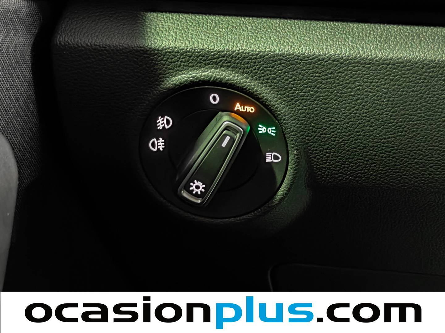 Foto Volkswagen T-Roc Volkswagen T-Roc Advance R-Line 2.0 TDI (115 CV)