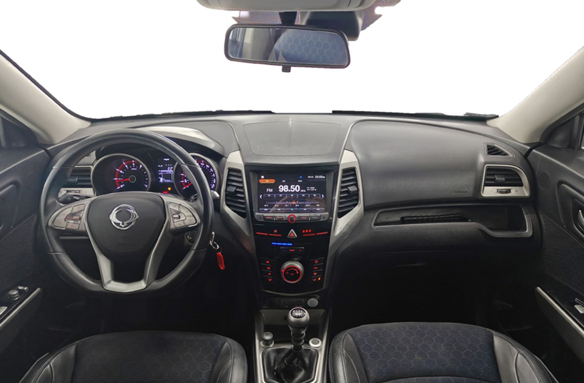 SsangYong Tivoli G16 Limited 4x2 - foto 7