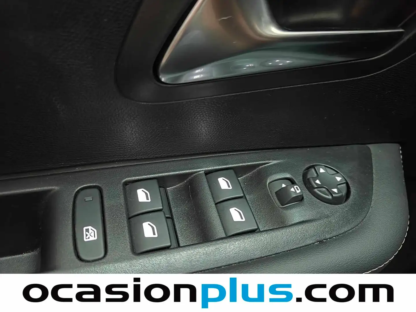 Foto Peugeot 208 Peugeot 208 PureTech 100 Allure 100 CV)