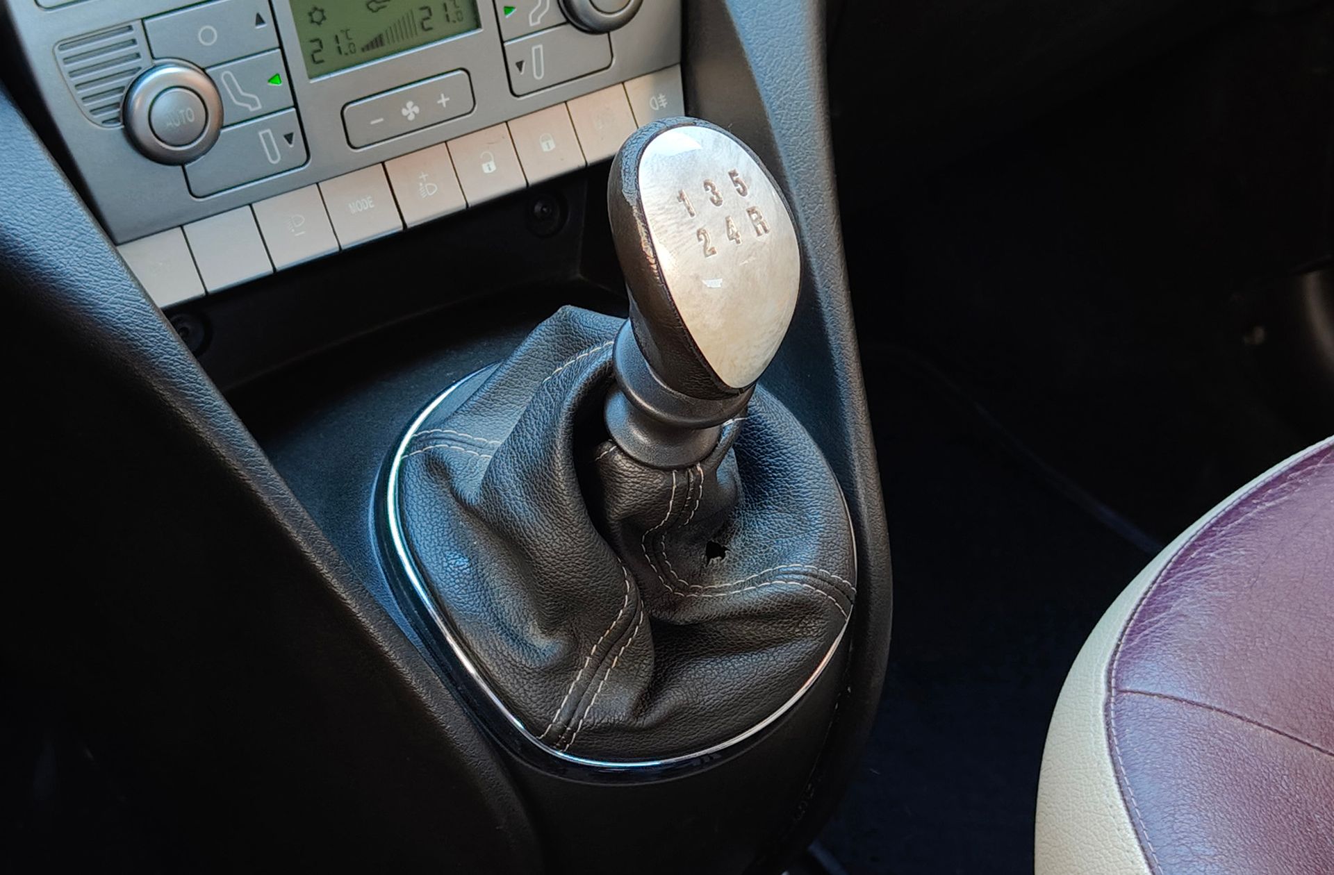 Lancia Ypsilon 1.4 Oro - foto 5